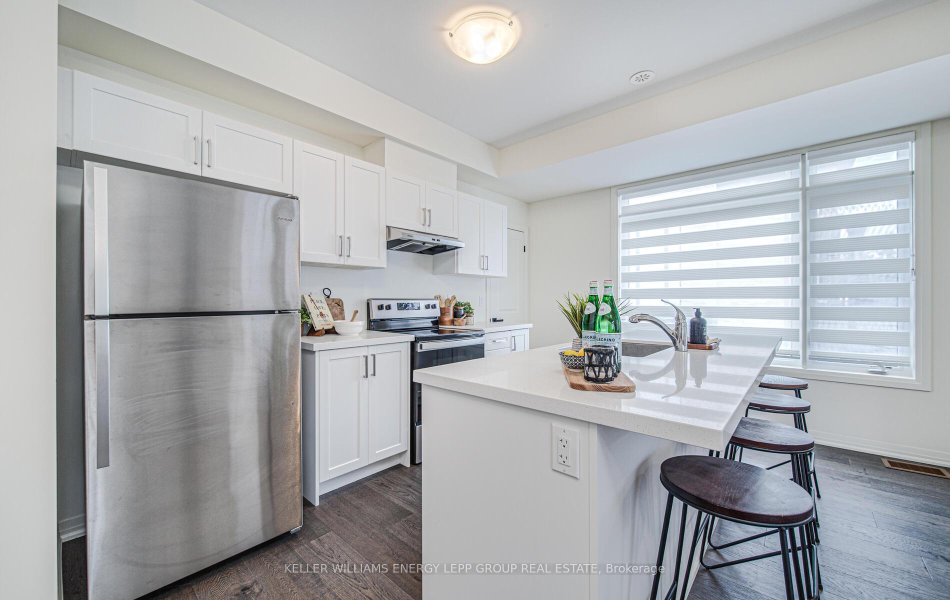 Photo 12 of 40 Emmas Way, Whitby, Taunton North — HOMEH