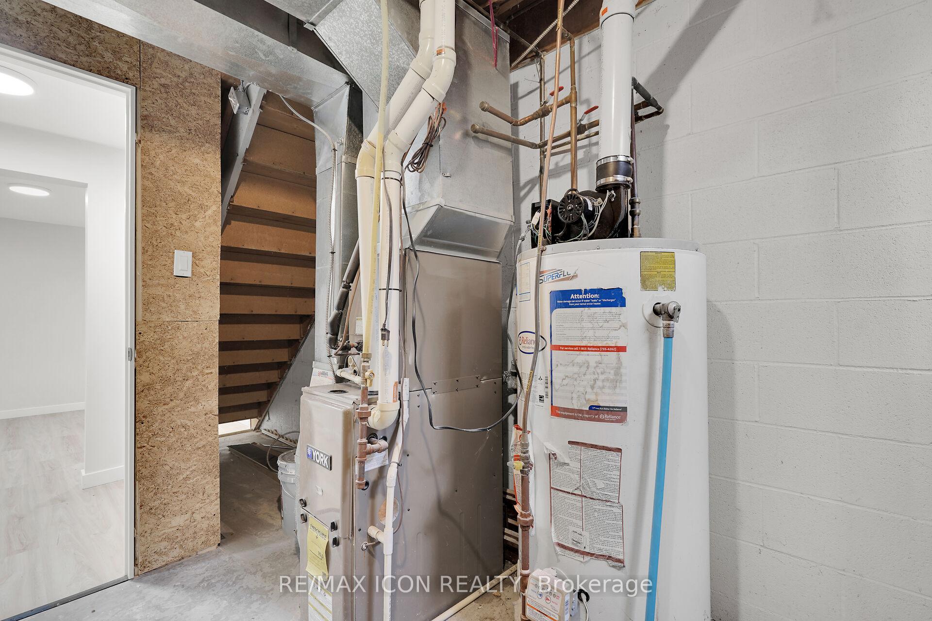 Photo 16 of Unit 3, 82 Finch Drive, Sarnia — HOMEH