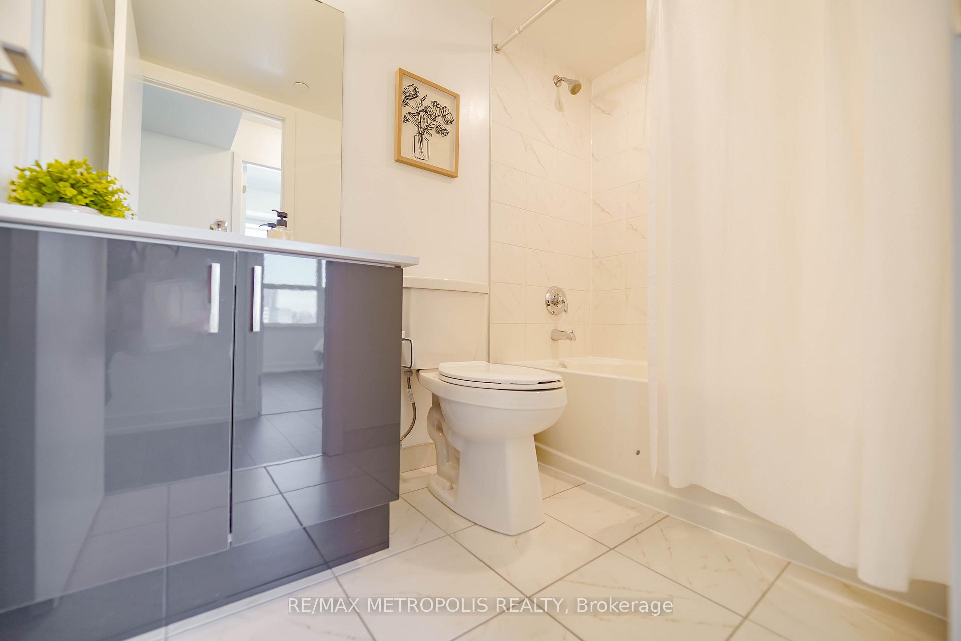 Photo 11 of Unit 305, 1455 Celebration Drive, Pickering, Bay Ridges — HOMEH