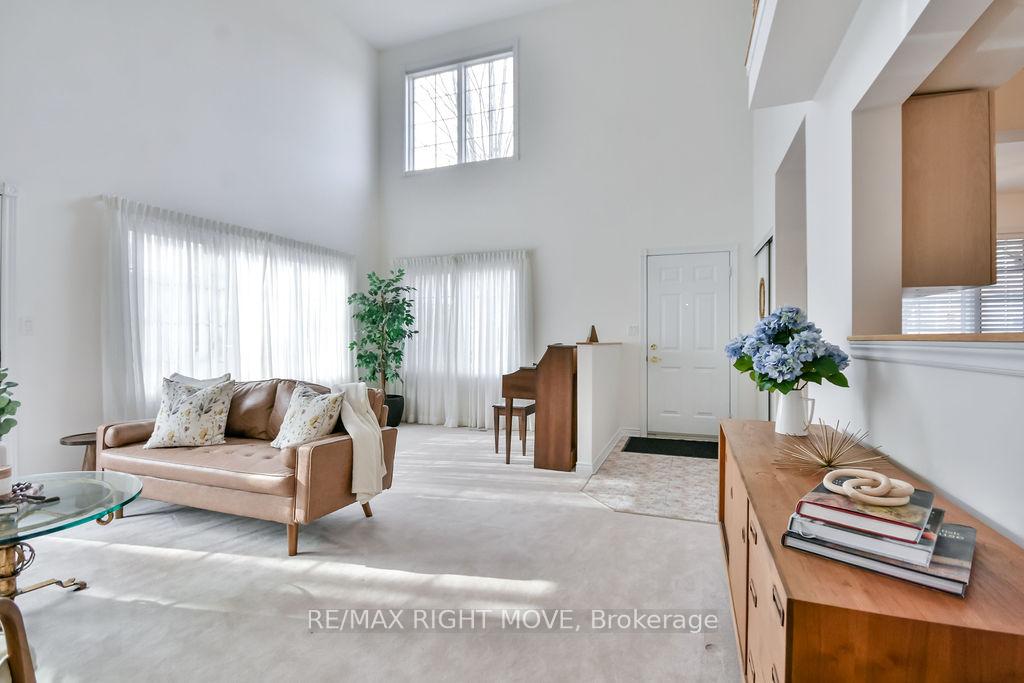 Photo 3 of Unit 304, 30 Museum Drive, Orillia — HOMEH