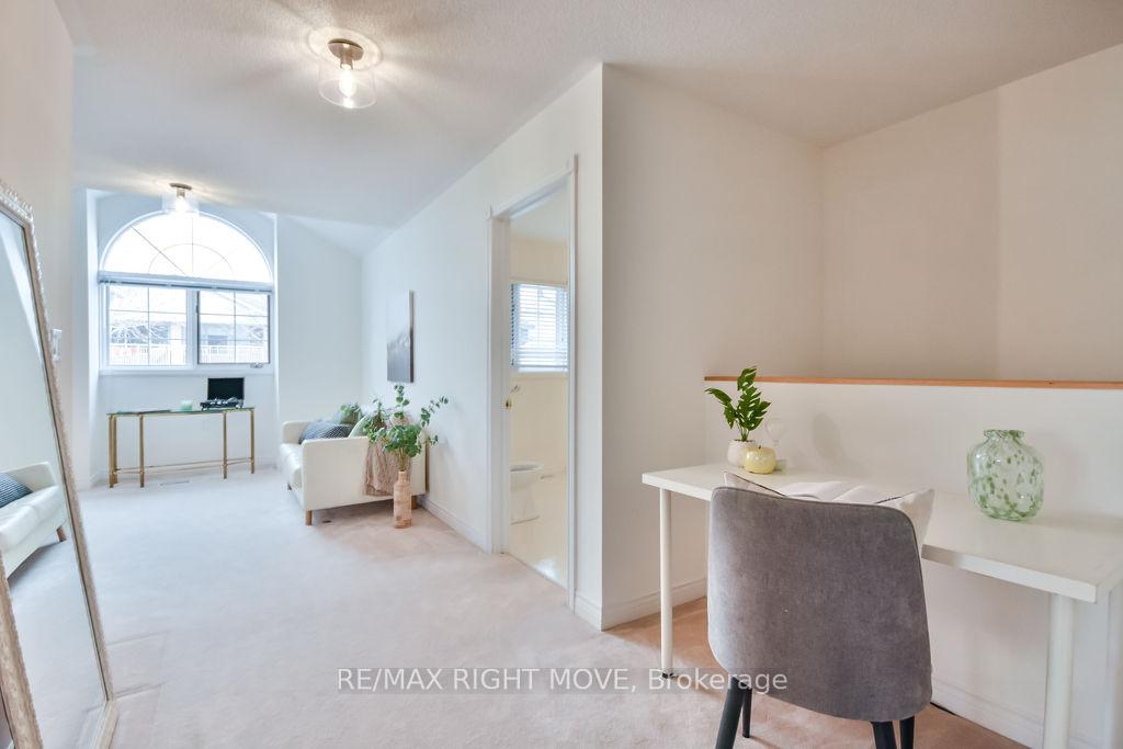 Photo 29 of Unit 304, 30 Museum Drive, Orillia — HOMEH