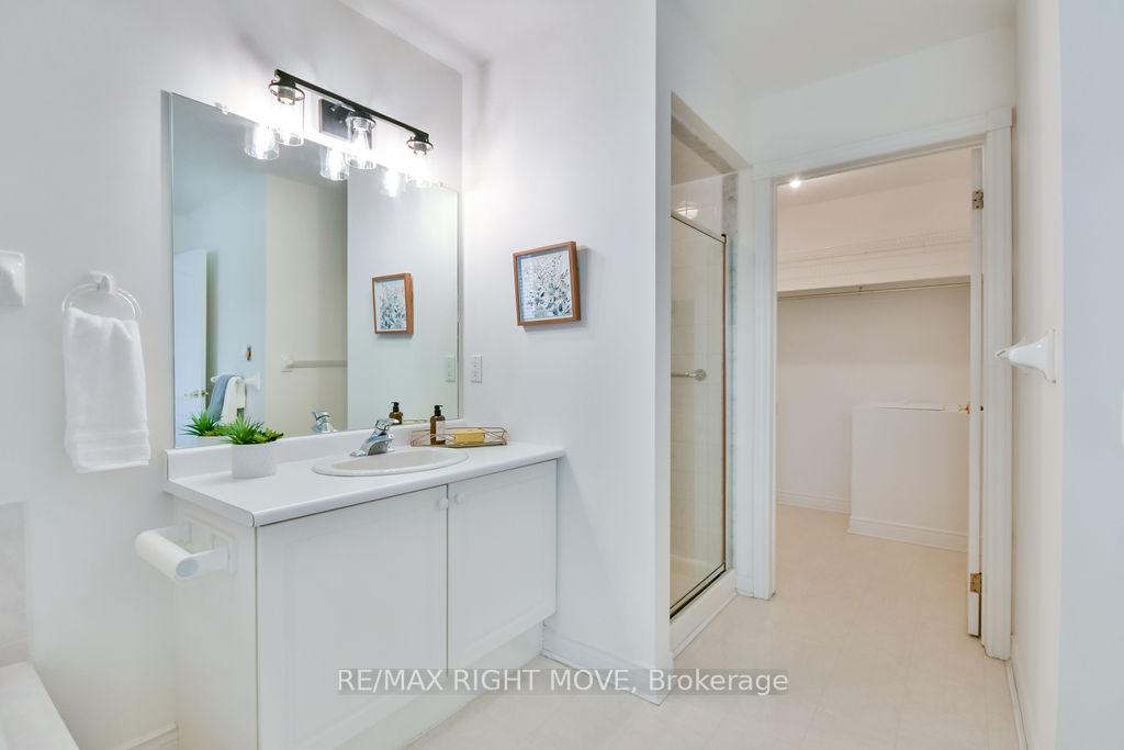 Photo 31 of Unit 304, 30 Museum Drive, Orillia — HOMEH