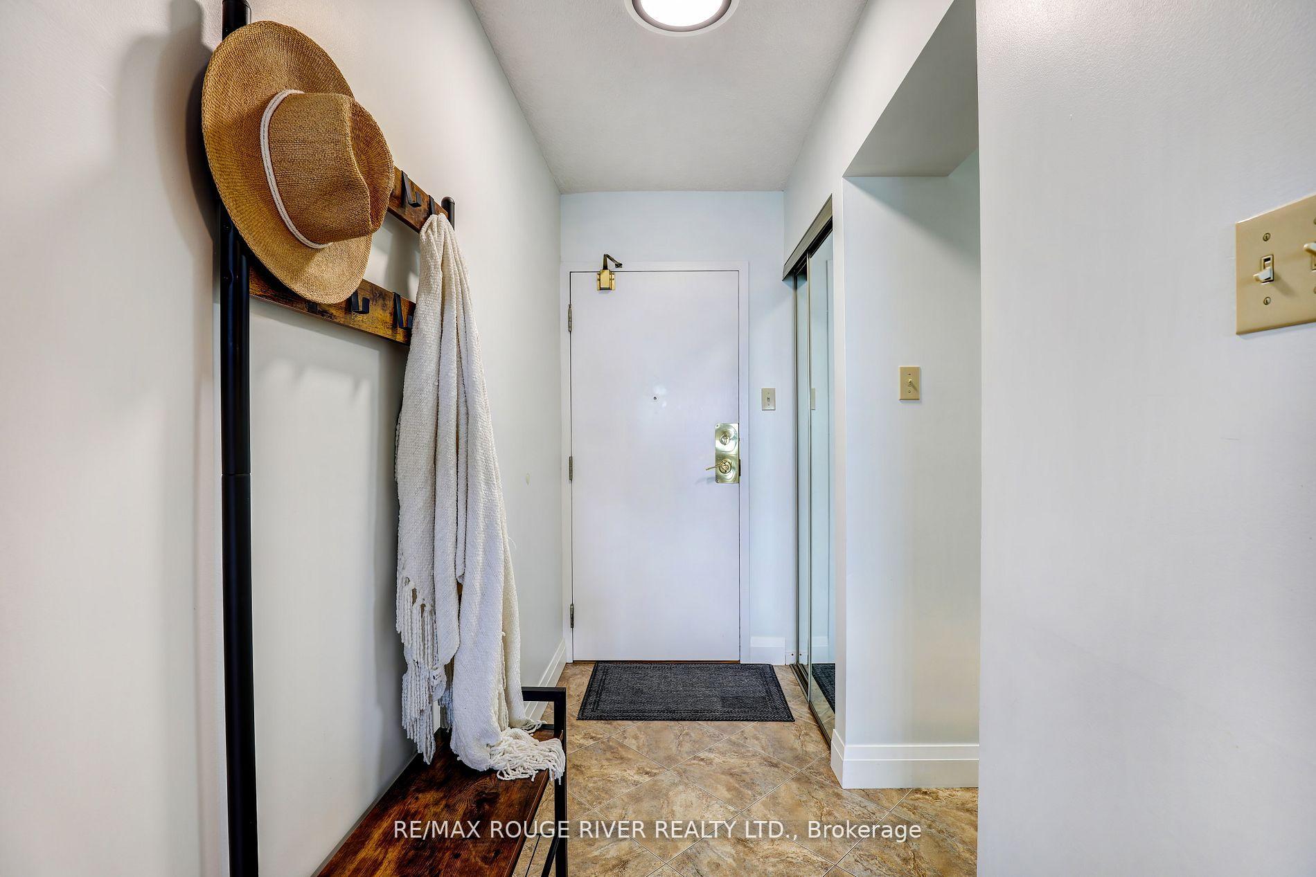 Photo 3 of Unit 1032, 1880 Valley Farm Road, Pickering, Town Centre — HOMEH