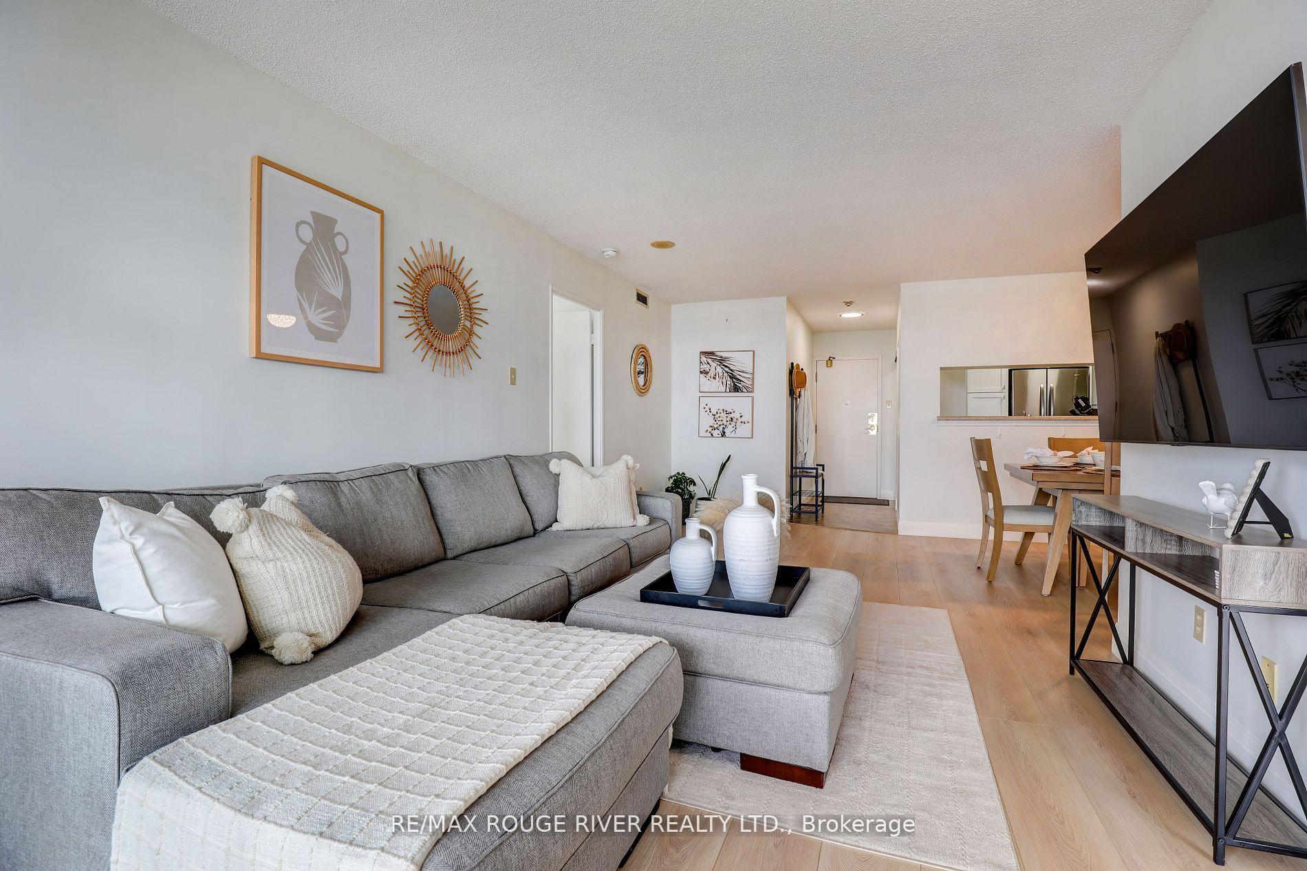 Photo 10 of Unit 1032, 1880 Valley Farm Road, Pickering, Town Centre — HOMEH