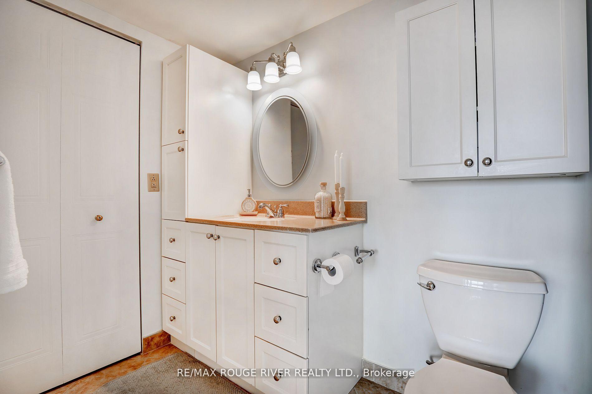 Photo 44 of Unit 1032, 1880 Valley Farm Road, Pickering, Town Centre — HOMEH
