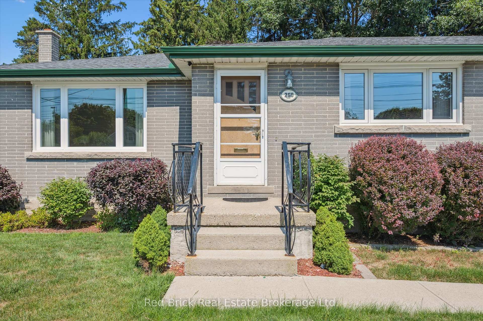 Photo 4 of 260 Speedvale Avenue E, Guelph, Riverside Park — HOMEH