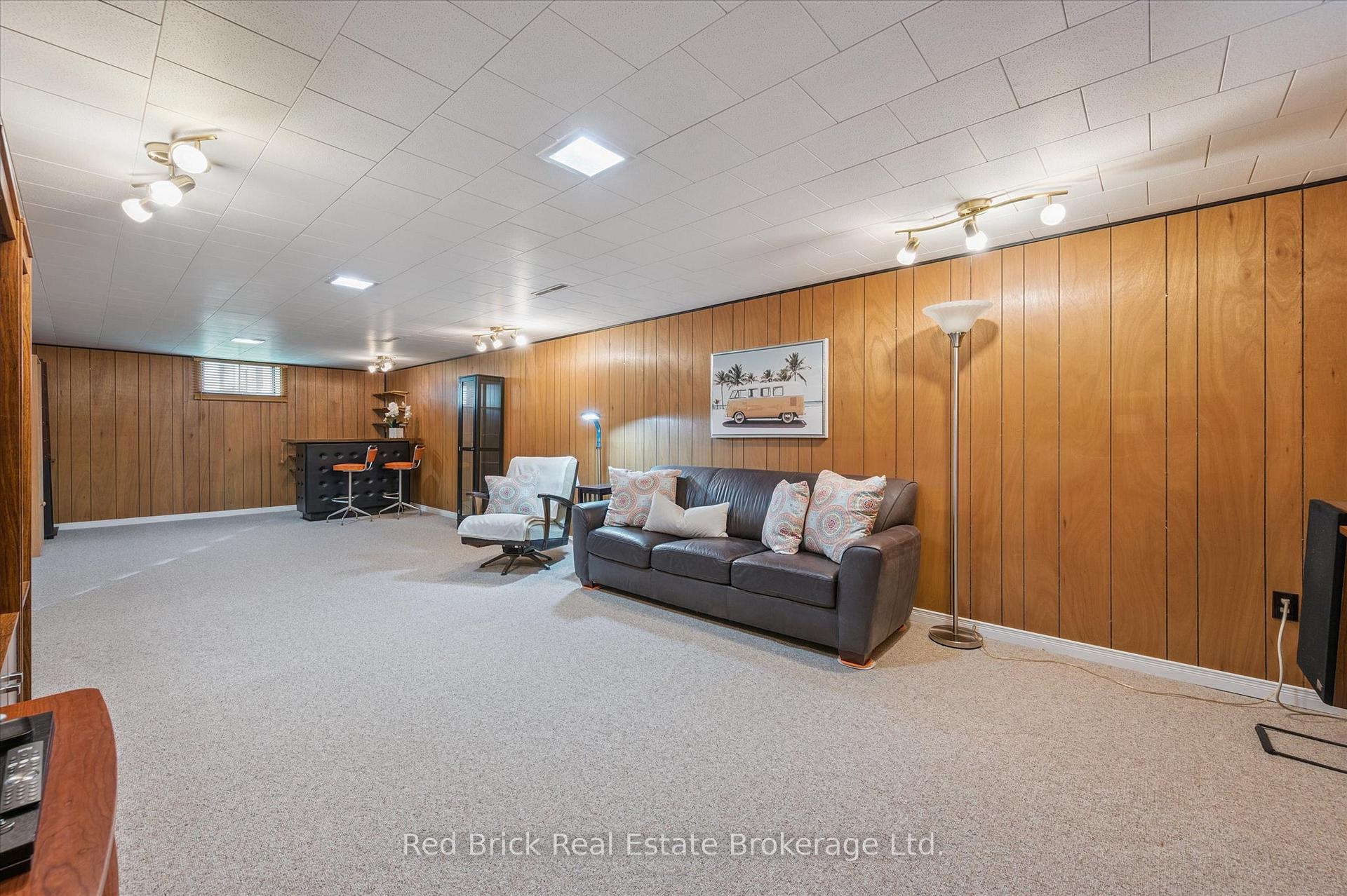 Photo 21 of 260 Speedvale Avenue E, Guelph, Riverside Park — HOMEH