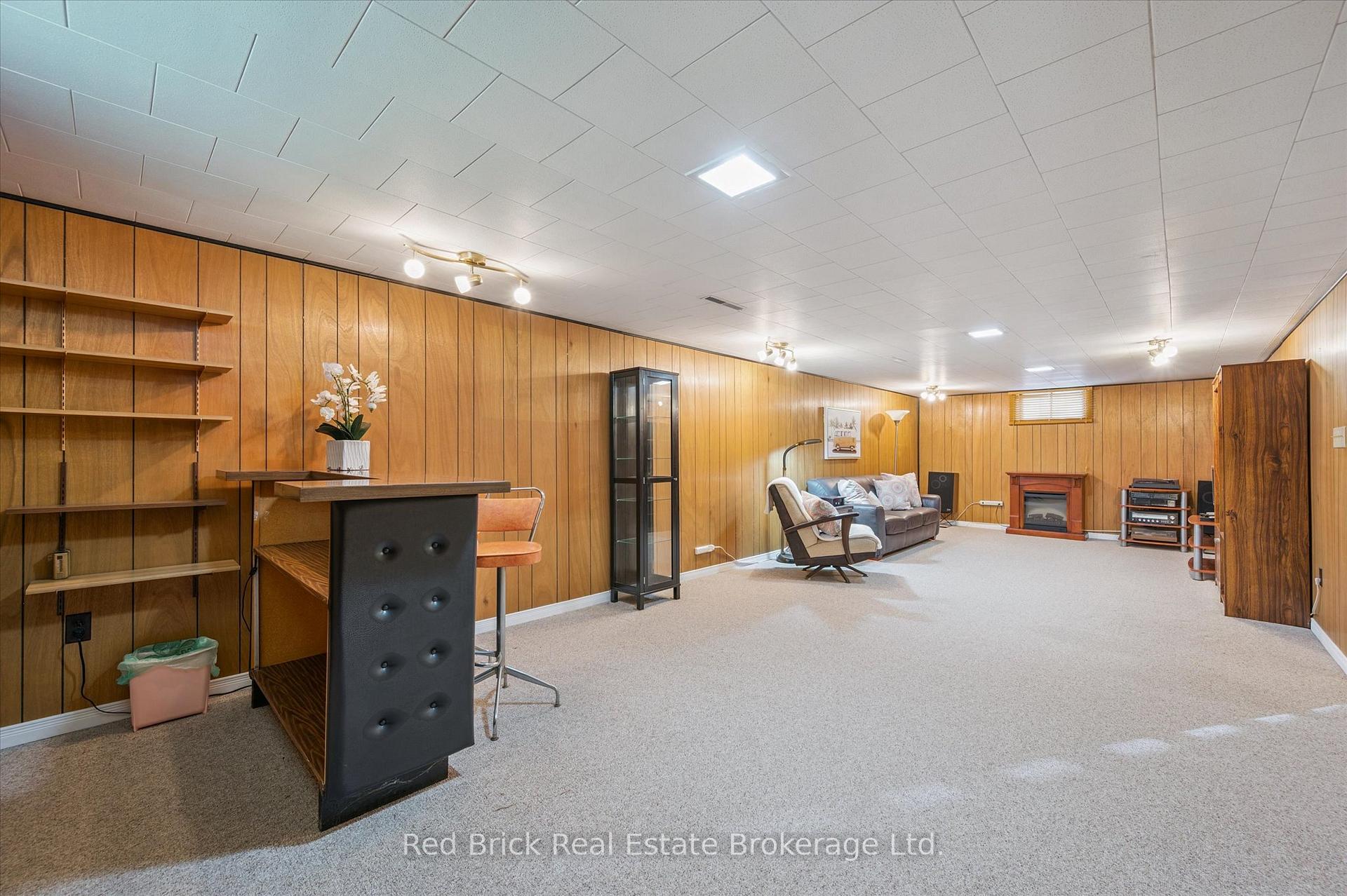 Photo 23 of 260 Speedvale Avenue E, Guelph, Riverside Park — HOMEH