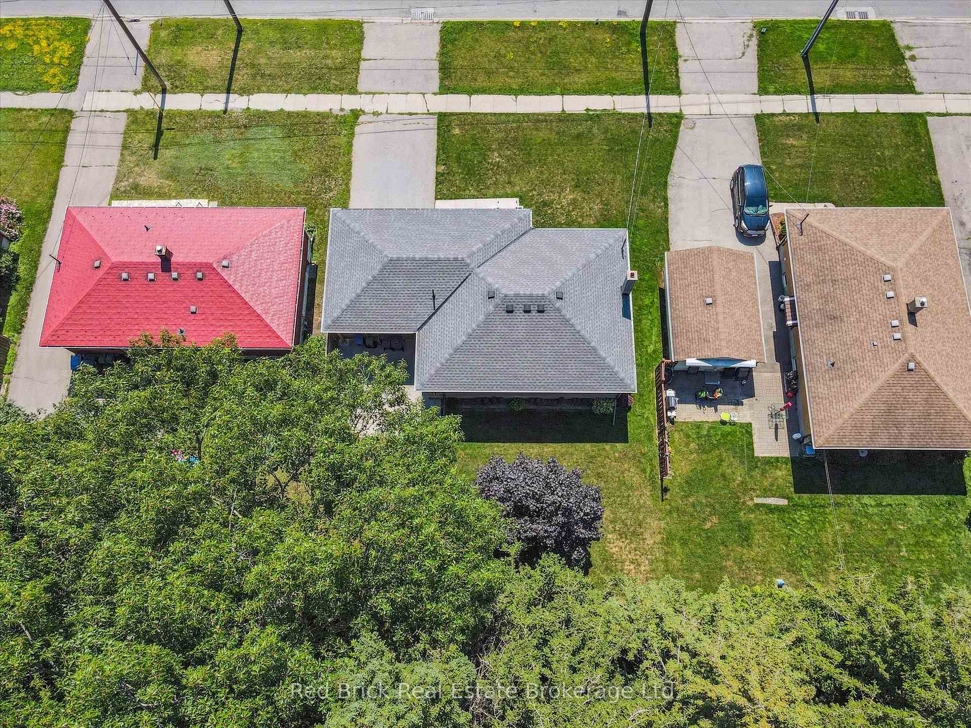 Photo 35 of 260 Speedvale Avenue E, Guelph, Riverside Park — HOMEH