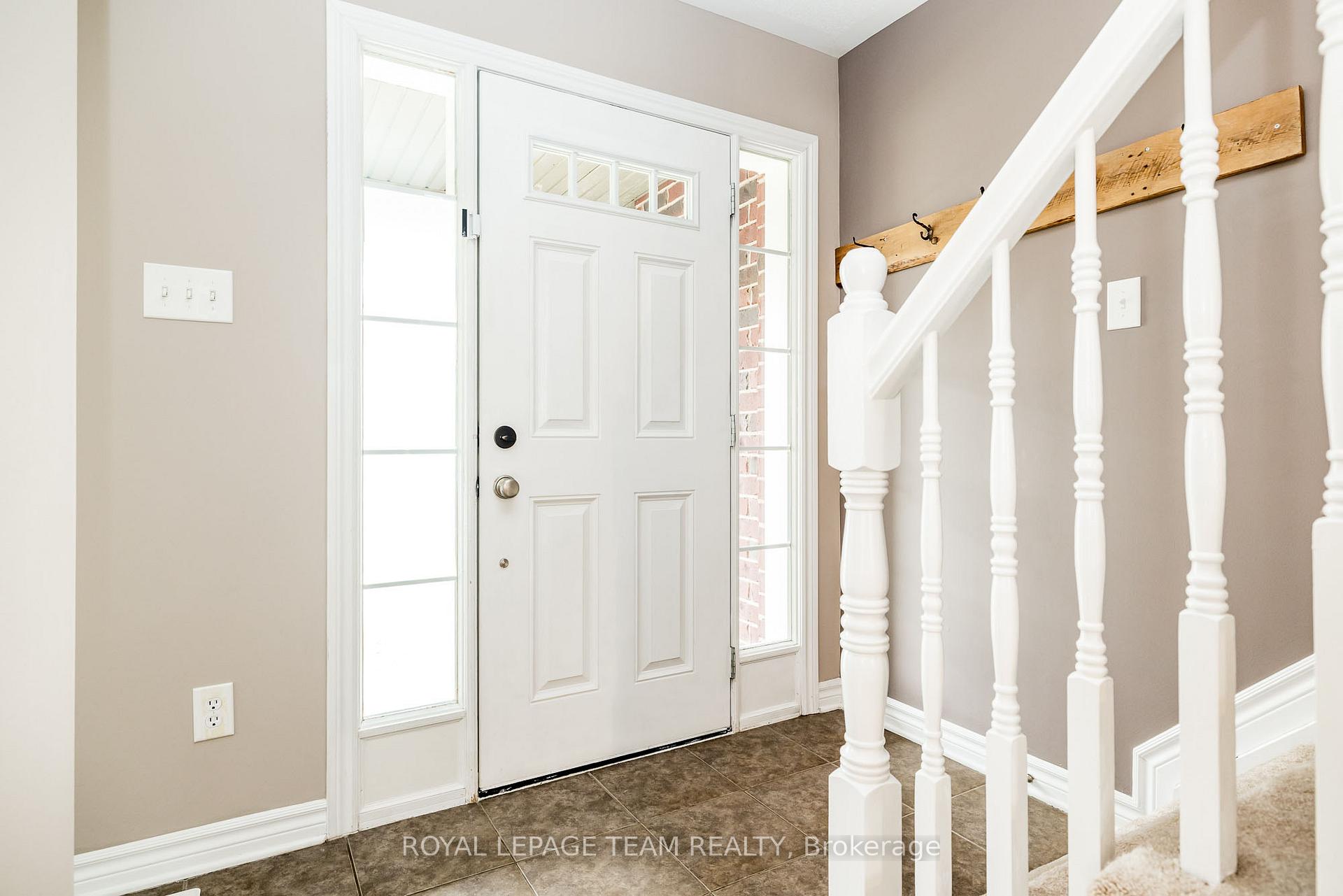 Photo 6 of 2315 River Mist Road, Ottawa, Barrhaven - Half Moon Bay — HOMEH