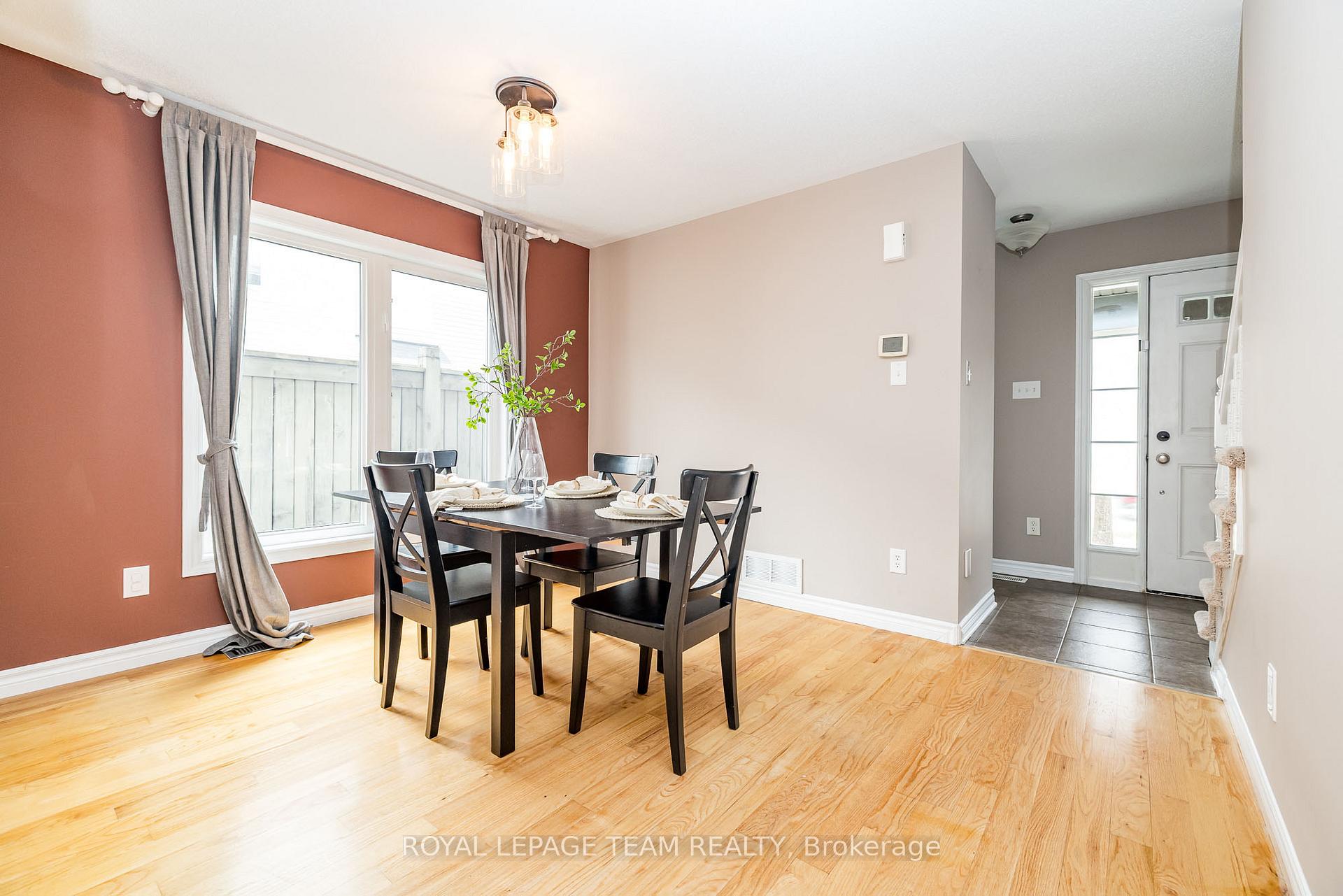 Photo 9 of 2315 River Mist Road, Ottawa, Barrhaven - Half Moon Bay — HOMEH