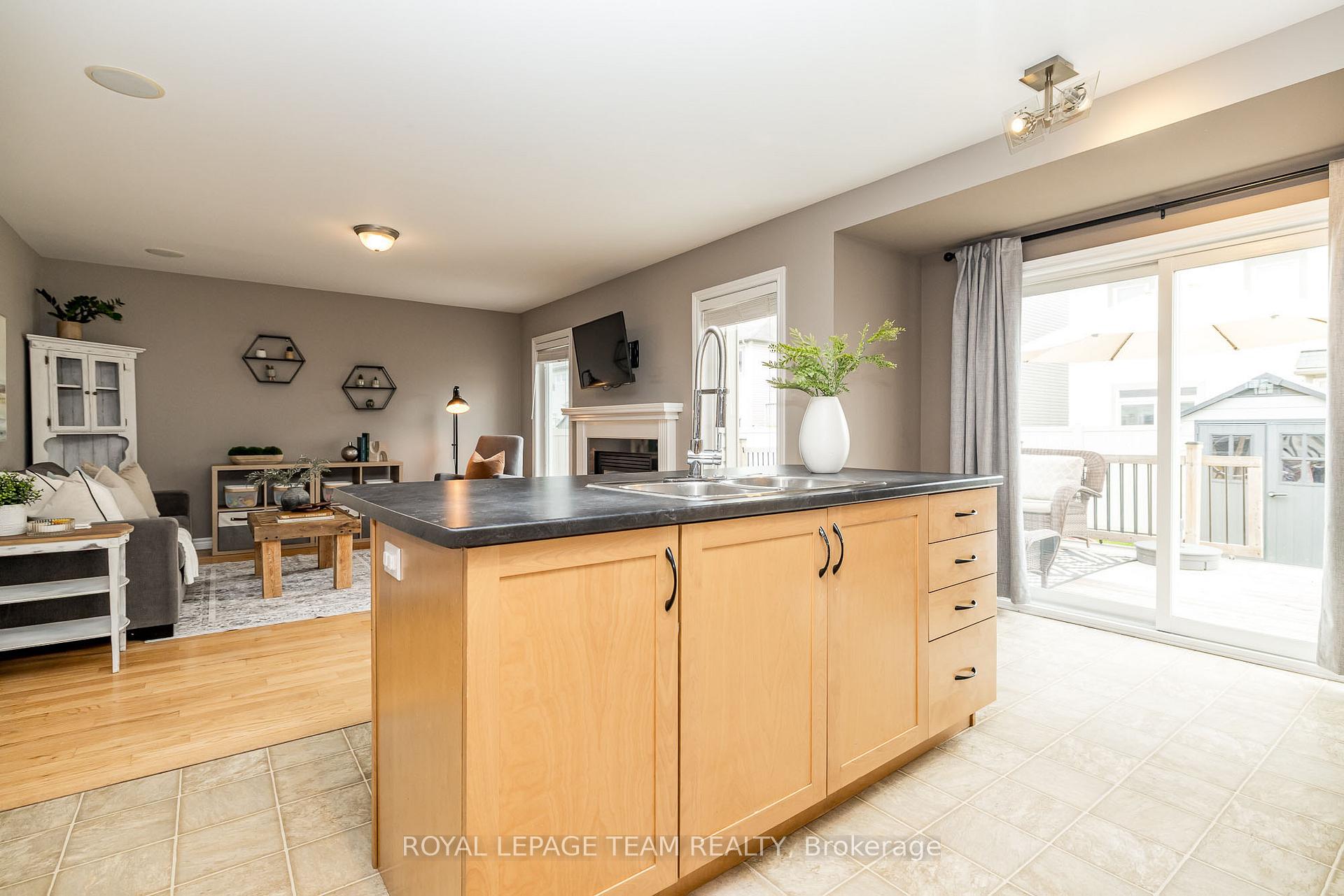 Photo 16 of 2315 River Mist Road, Ottawa, Barrhaven - Half Moon Bay — HOMEH