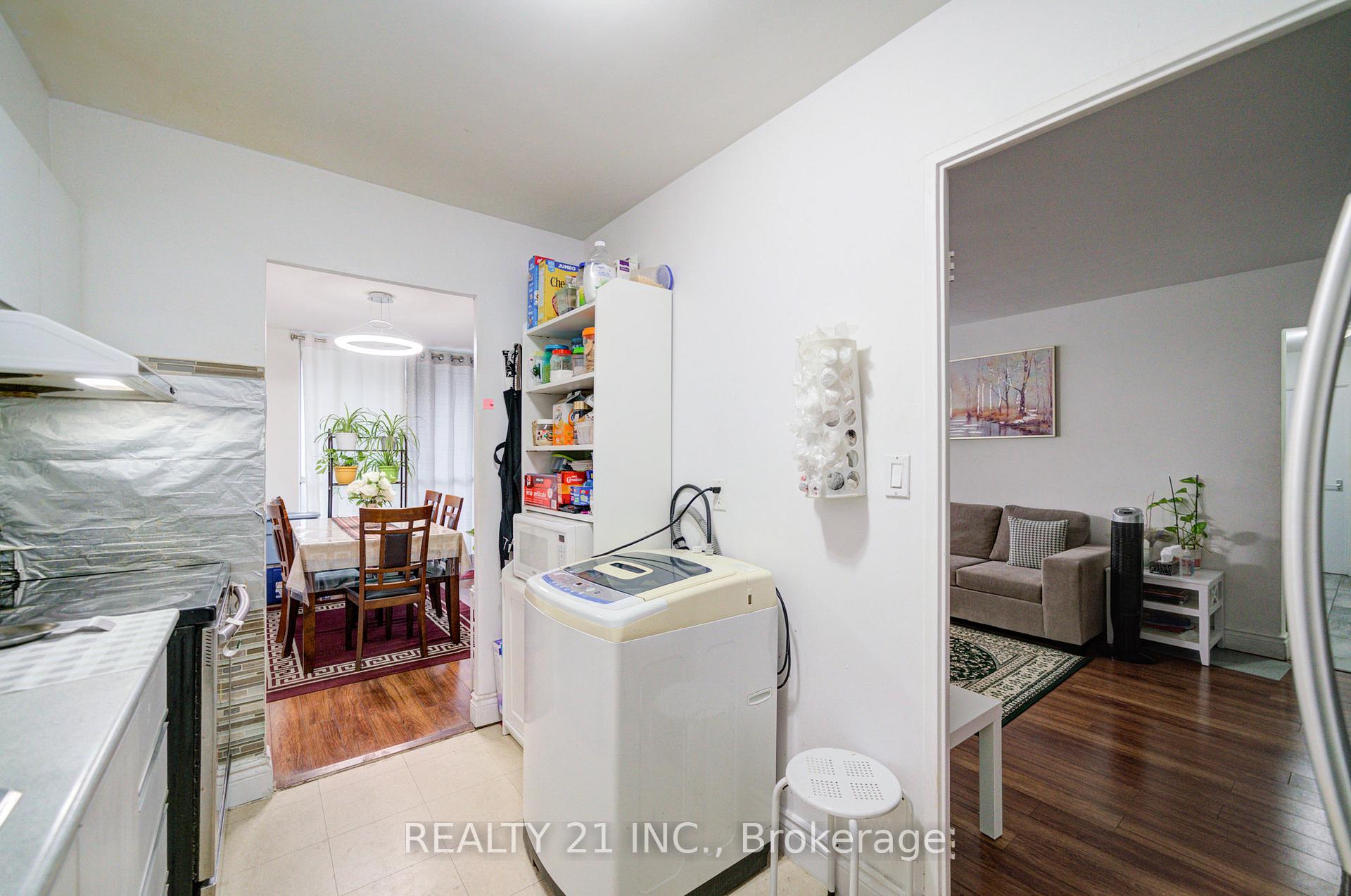 Photo 14 of Unit 1911, 5 Massey Square, Toronto, Crescent Town — HOMEH