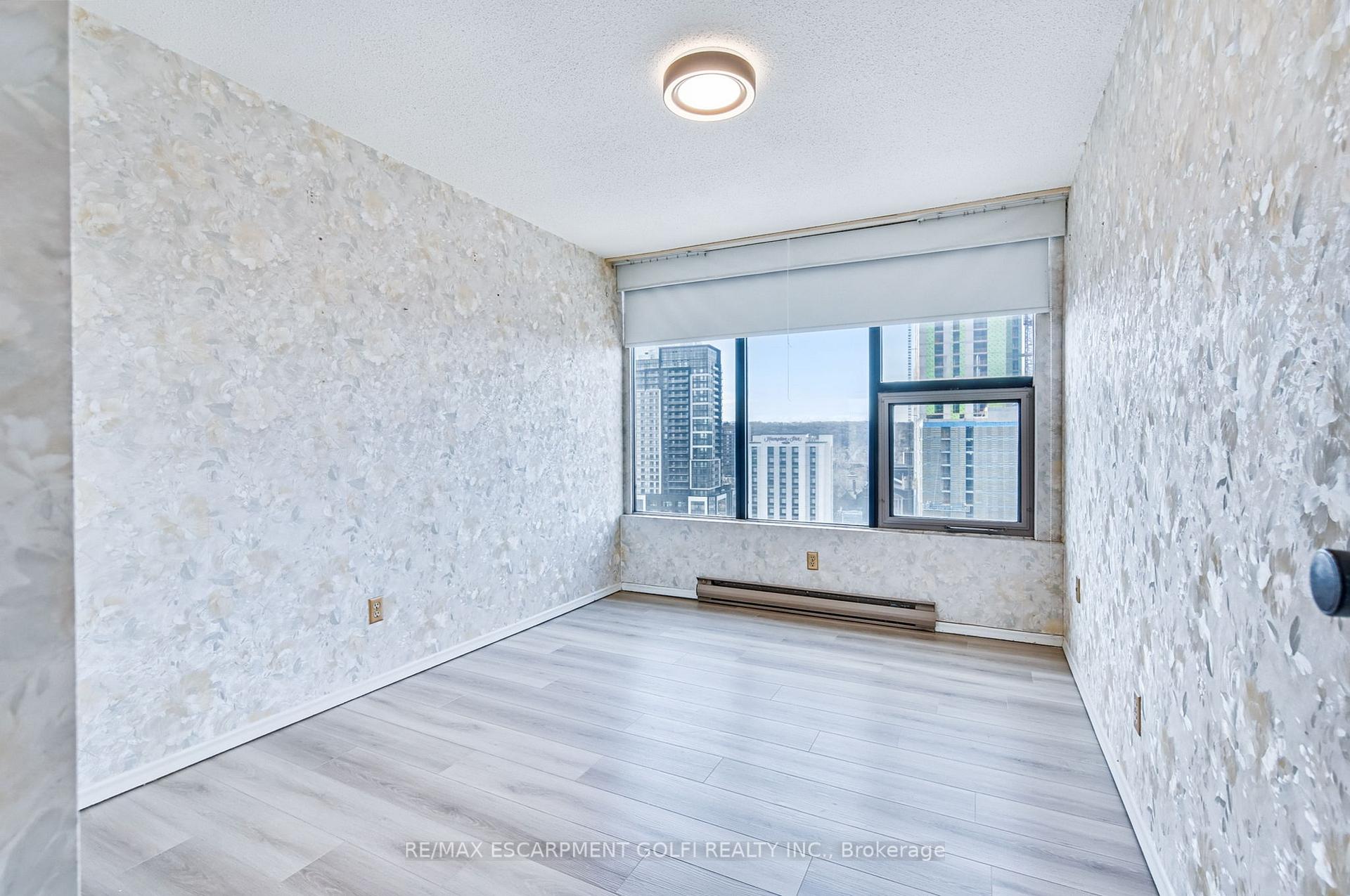 Photo 21 of Unit 1804, 75 Queen Street, Hamilton, Strathcona — HOMEH