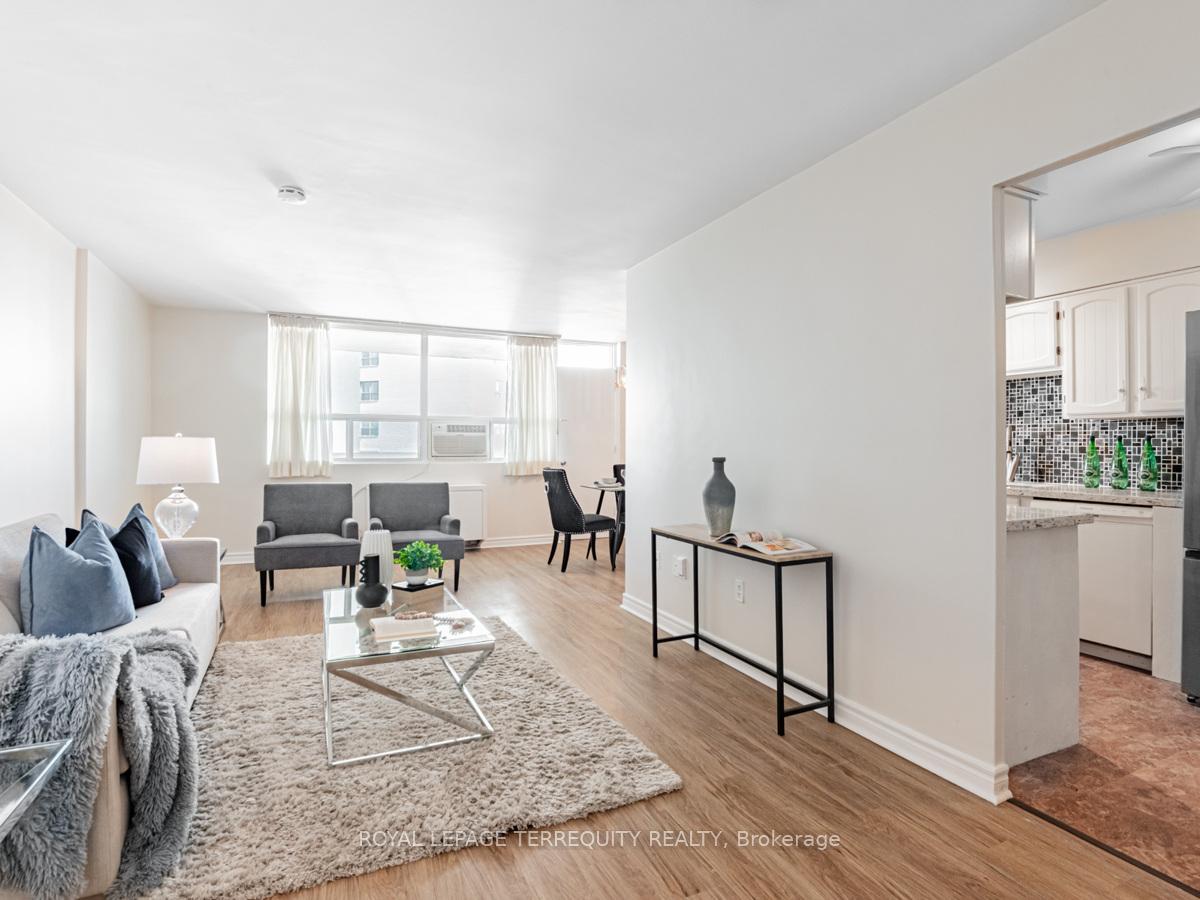 Photo 3 of Unit 503, 3420 Eglinton Avenue E, Scarborough, Scarborough Village — HOMEH