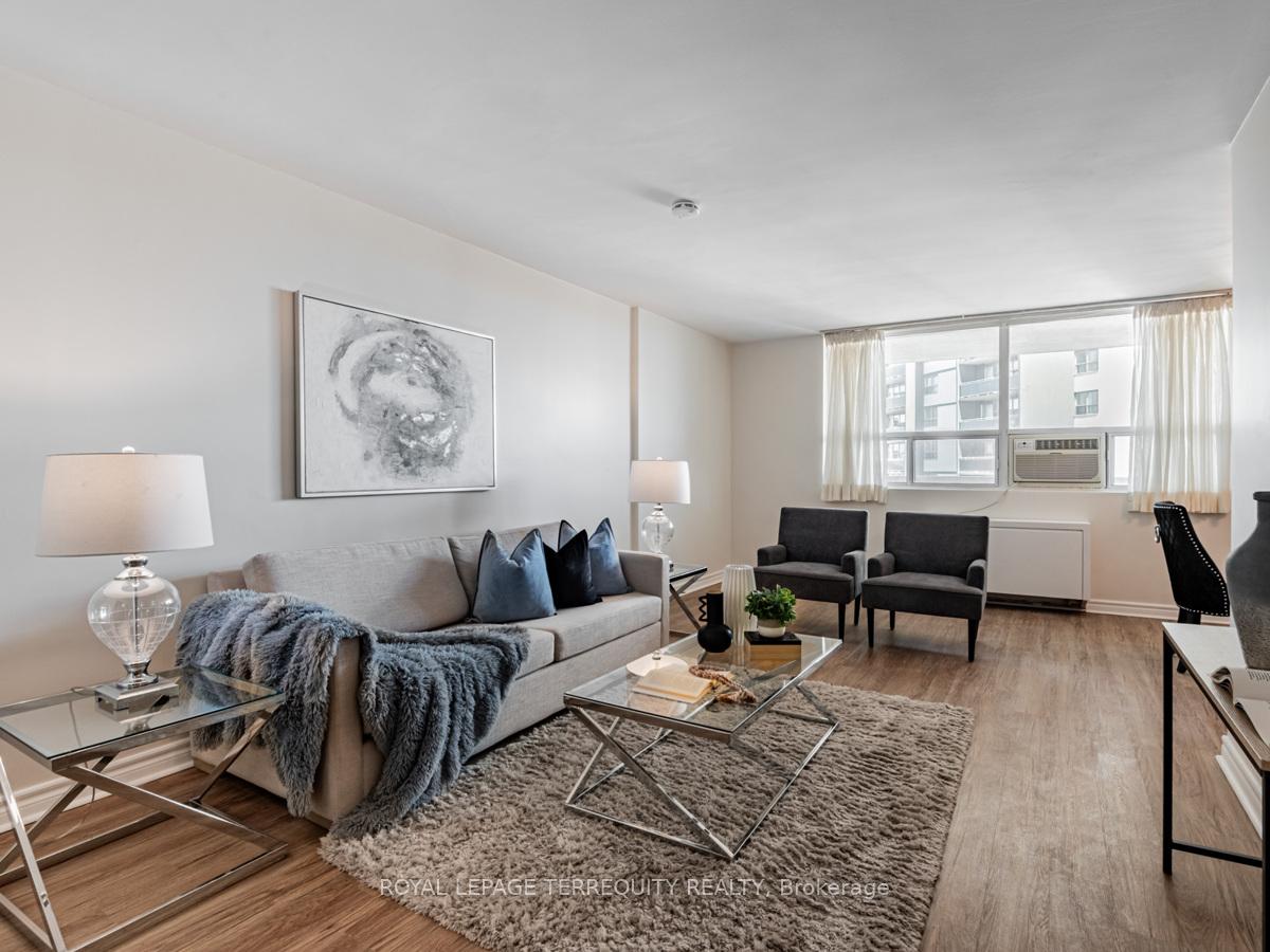 Photo 7 of Unit 503, 3420 Eglinton Avenue E, Scarborough, Scarborough Village — HOMEH