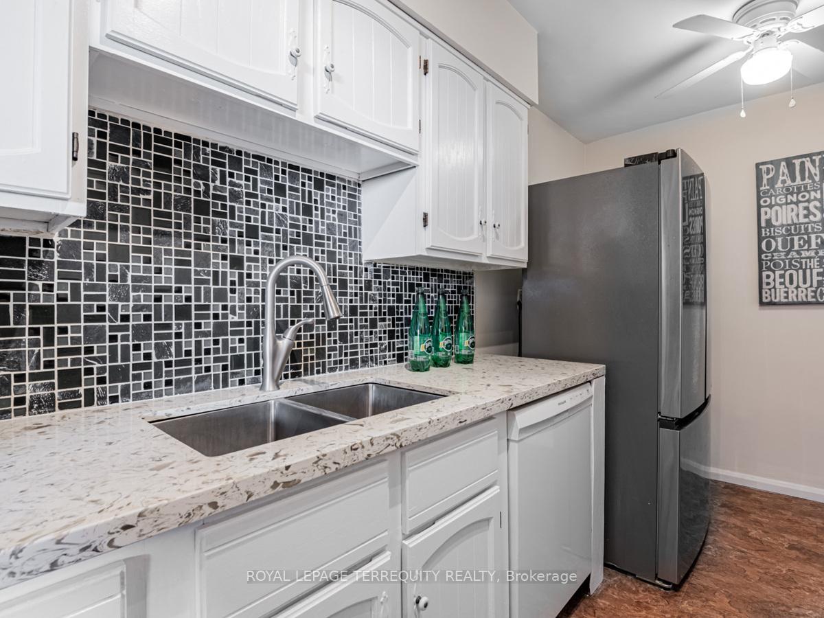 Photo 10 of Unit 503, 3420 Eglinton Avenue E, Scarborough, Scarborough Village — HOMEH