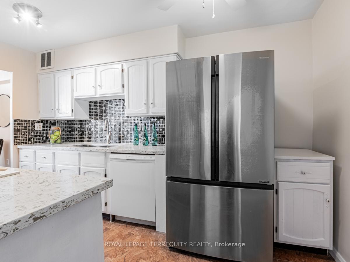 Photo 12 of Unit 503, 3420 Eglinton Avenue E, Scarborough, Scarborough Village — HOMEH
