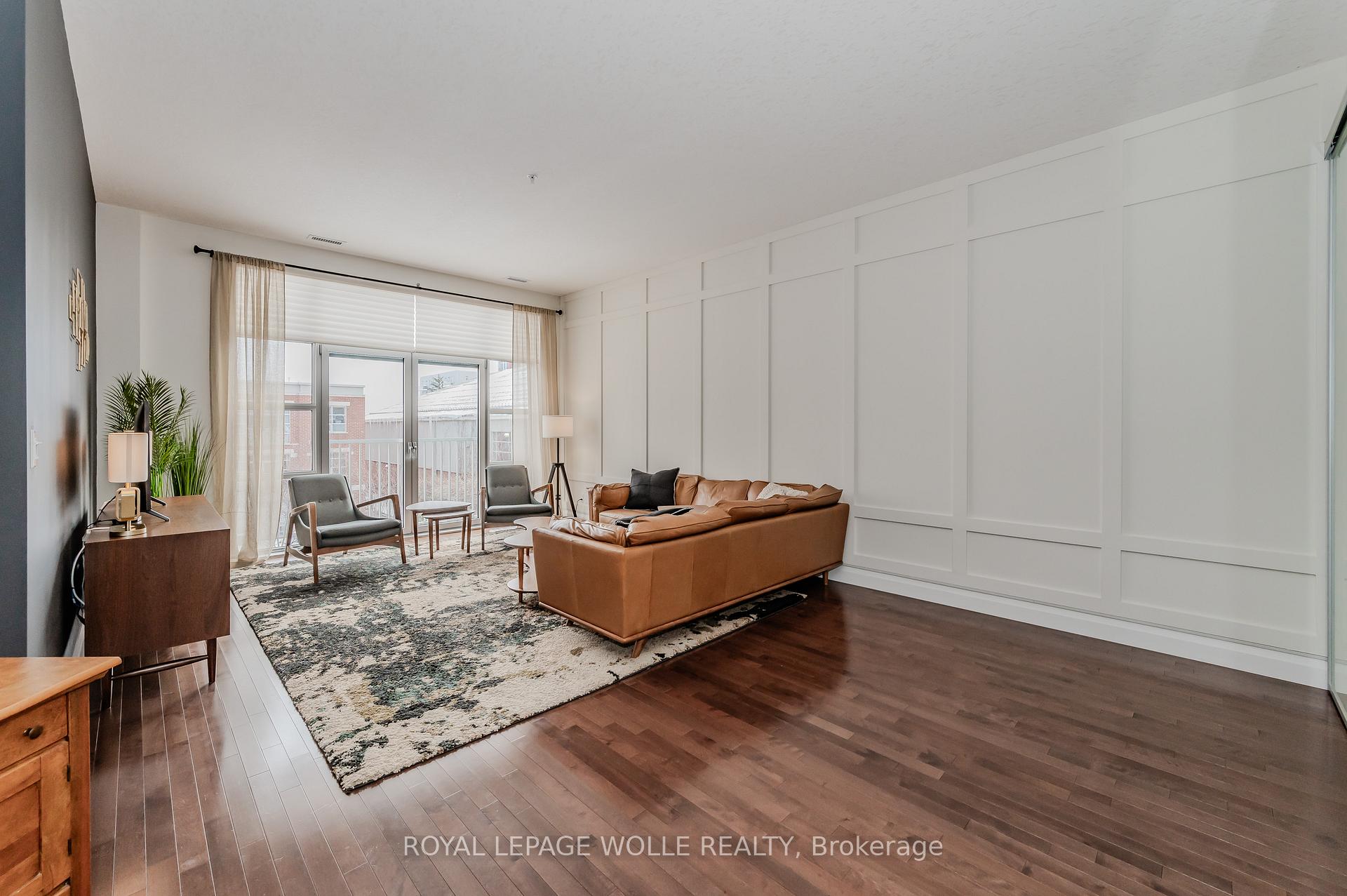 Photo 4 of Unit 315, 165 Duke Street E, Kitchener — HOMEH