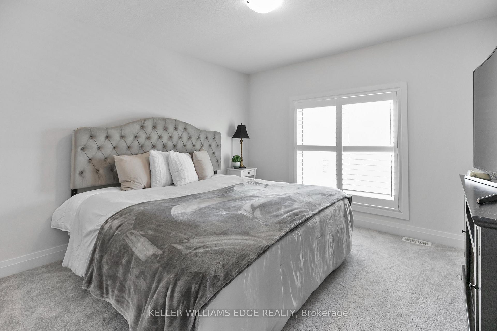 Photo 16 of 3293 Homestead Drive, Hamilton, Mount Hope — HOMEH