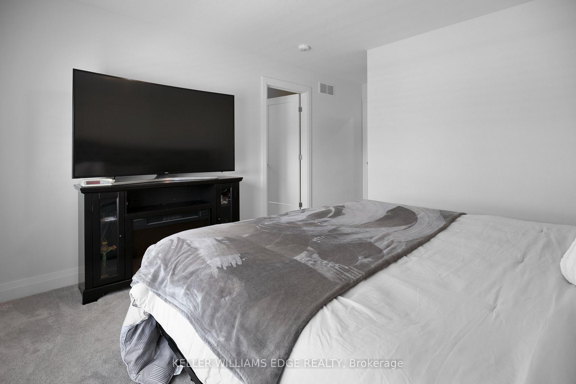 Photo 20 of 3293 Homestead Drive, Hamilton, Mount Hope — HOMEH