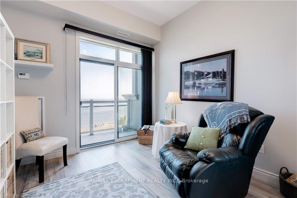 Photo 14 of Unit 404, 35 Southshore Crescent, Hamilton, Stoney Creek — HOMEH