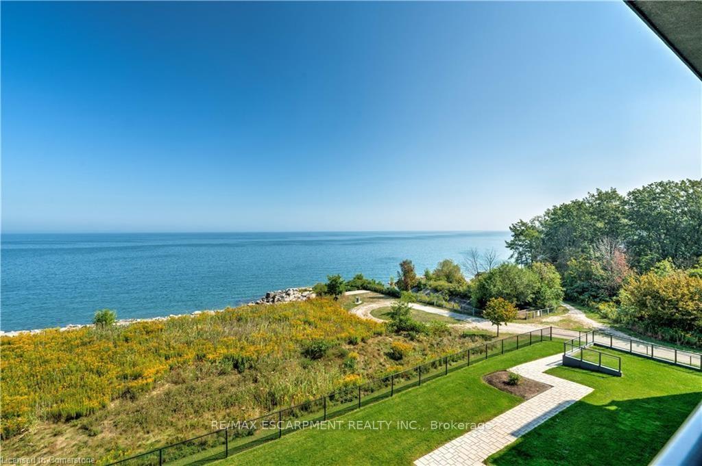 Photo 23 of Unit 404, 35 Southshore Crescent, Hamilton, Stoney Creek — HOMEH