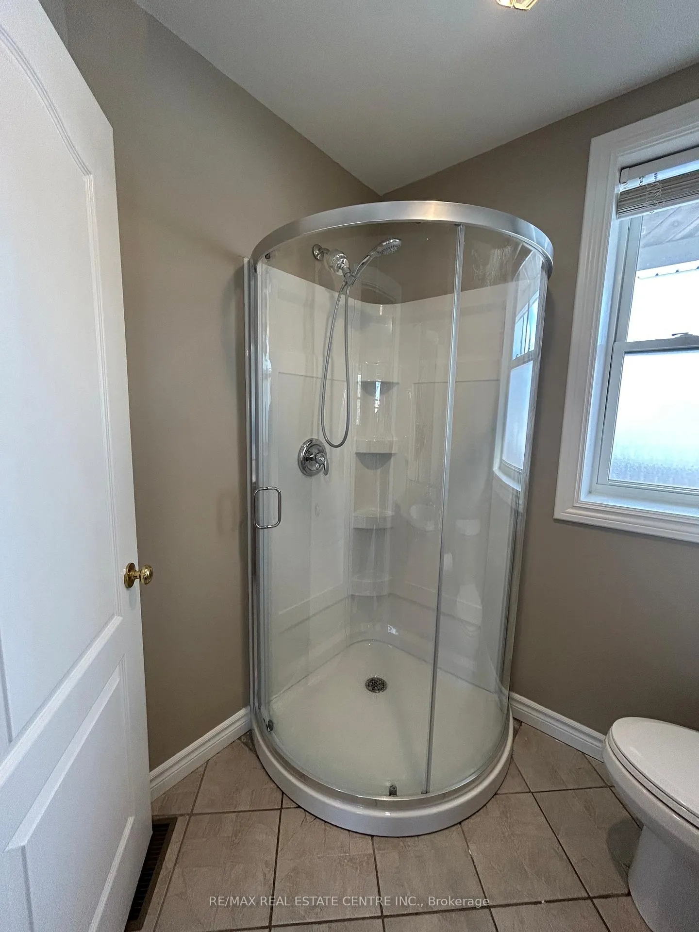 Photo 7 of 1587 Brock Road, Hamilton, Freelton — HOMEH