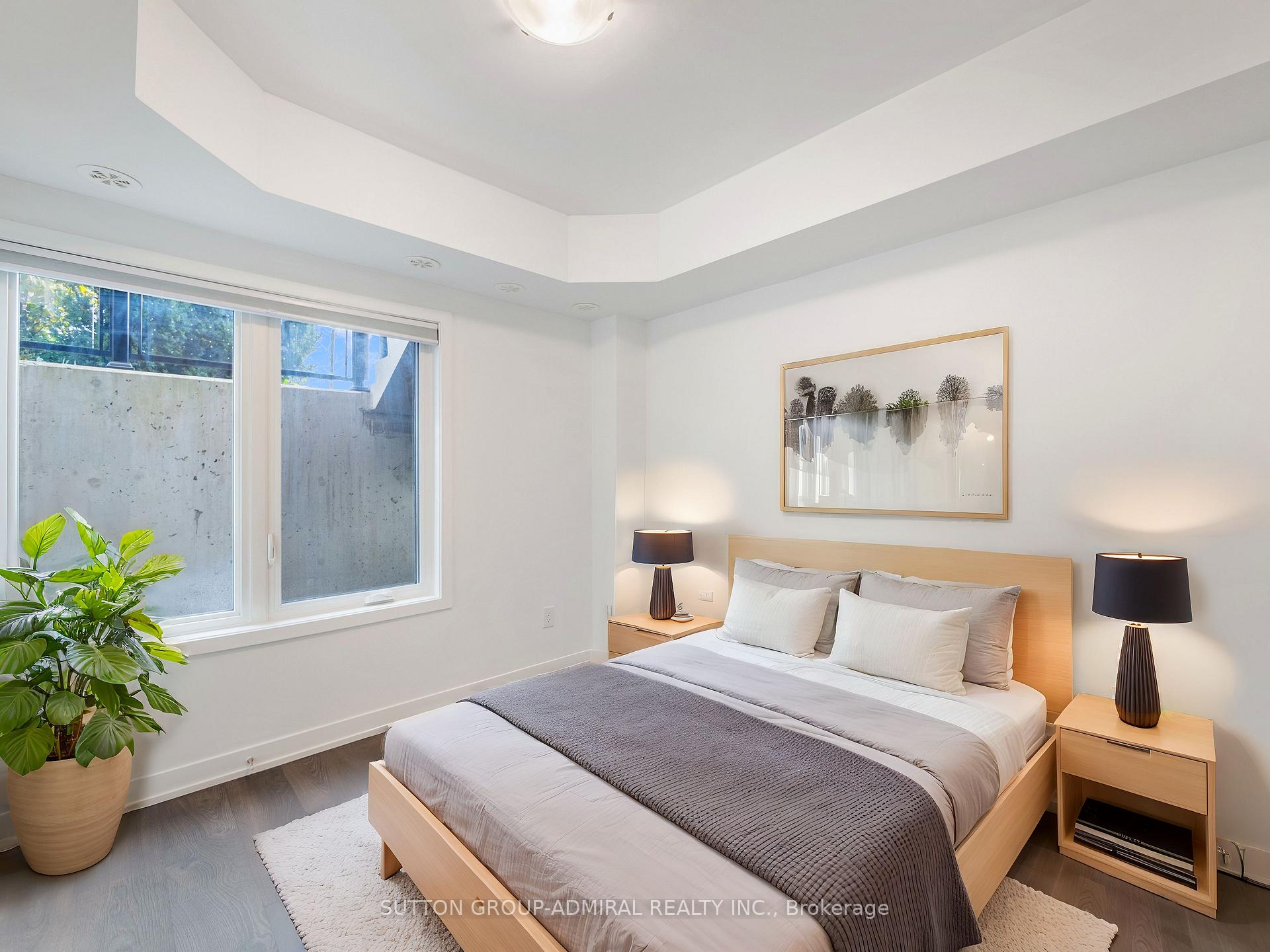 Photo 7 of Unit 3, 16 Marquette Avenue, Toronto, Englemount-Lawrence — HOMEH