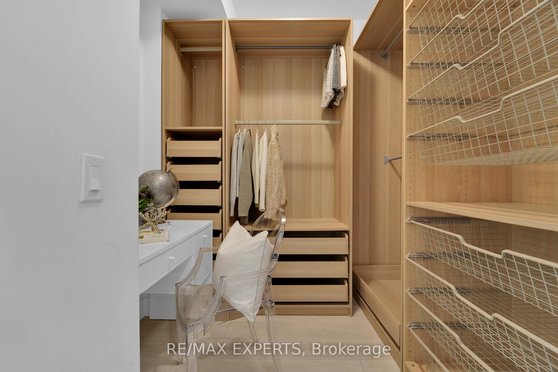 Photo 10 of Unit 706, 2916 Highway 7, Vaughan, Concord — HOMEH