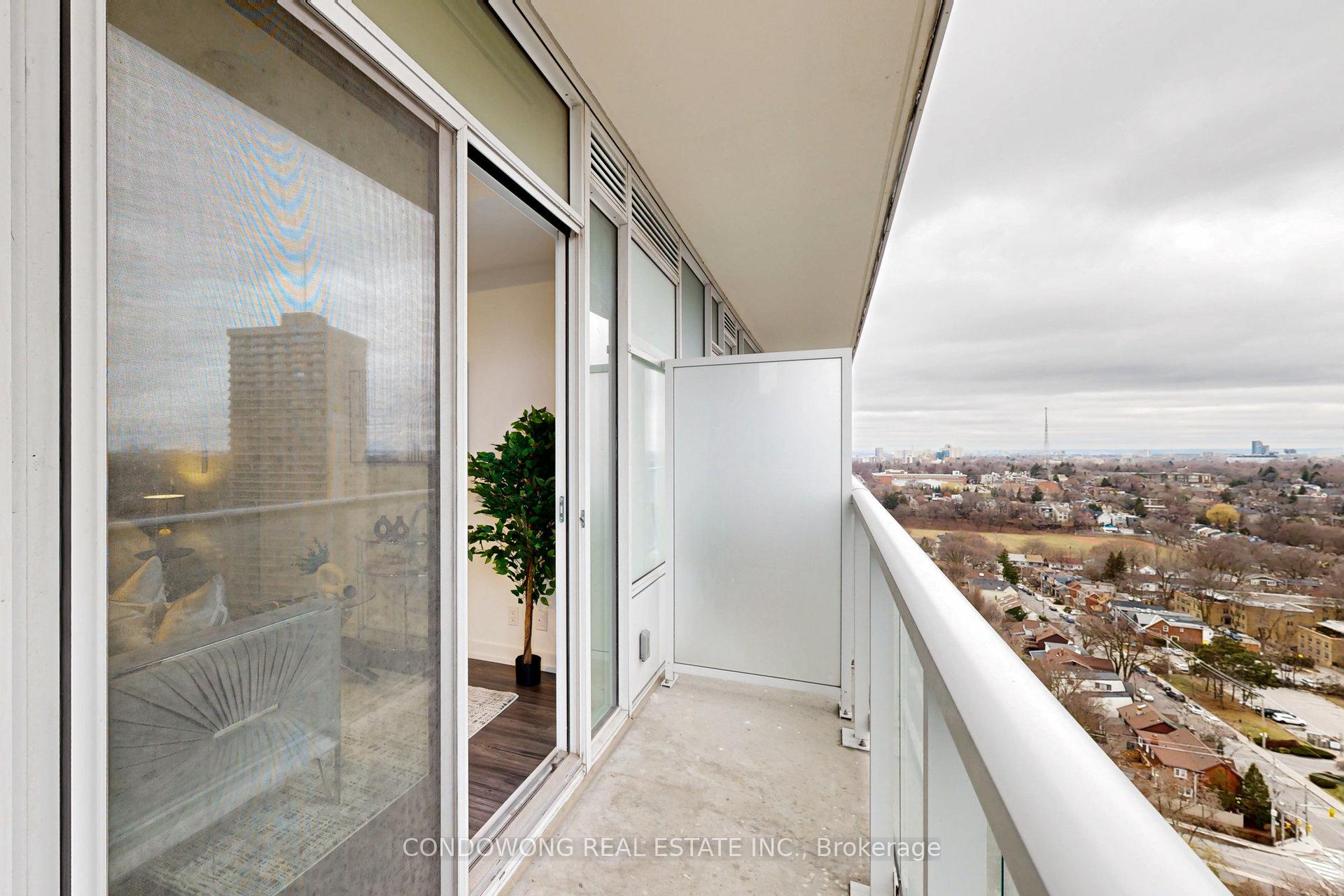 Photo 8 of Unit 1702, 33 Helendale Avenue, Toronto, Yonge-Eglinton — HOMEH