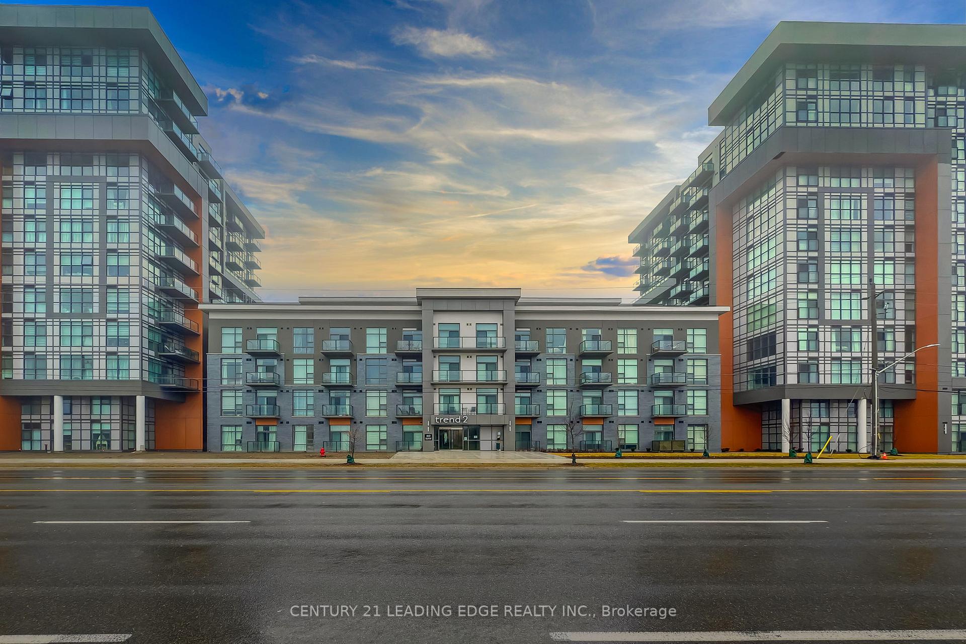 Front of Unit 313, 460 Dundas Street E