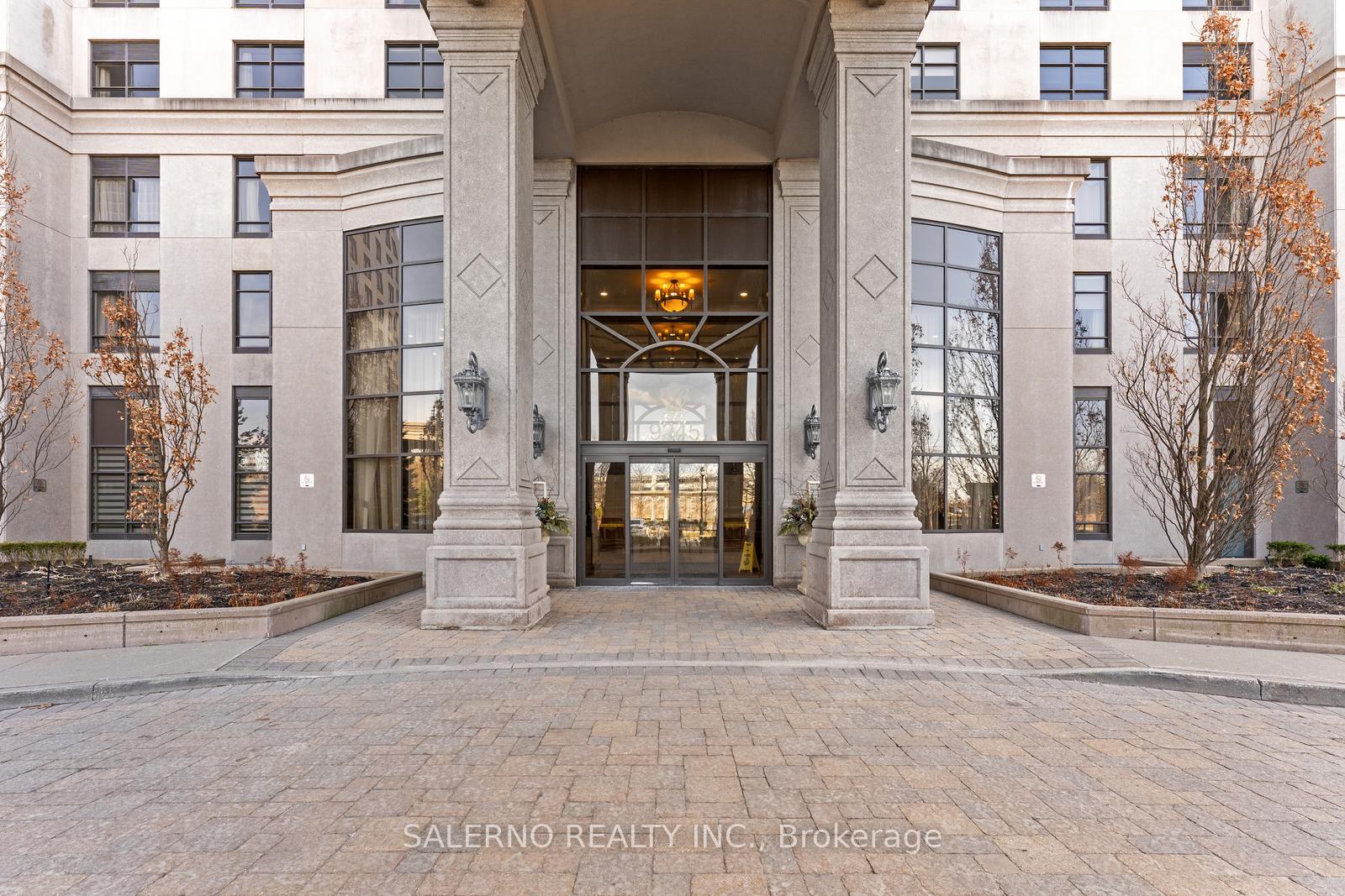 Photo 2 of Unit 311, 9245 Jane Street, Vaughan, Maple — HOMEH