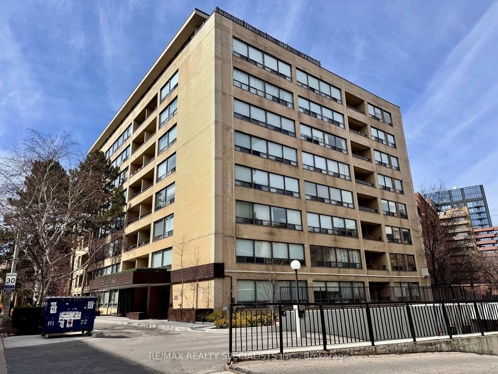 Photo 13 of Unit 210, 22 Shallmar Boulevard, Toronto, Forest Hill North — HOMEH