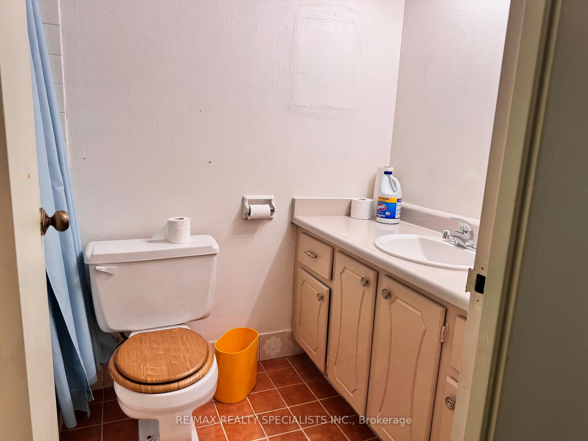 Photo 21 of Unit 210, 22 Shallmar Boulevard, Toronto, Forest Hill North — HOMEH