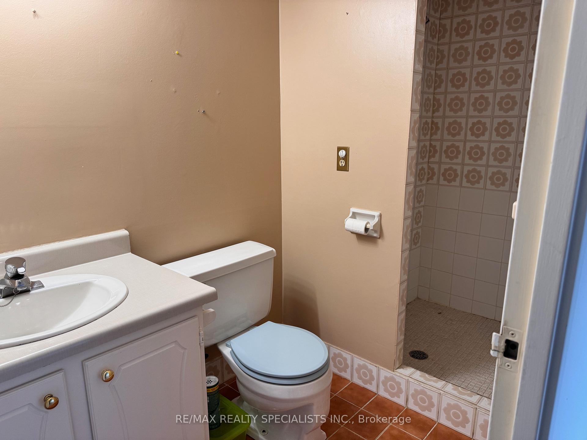 Photo 18 of Unit 210, 22 Shallmar Boulevard, Toronto, Forest Hill North — HOMEH