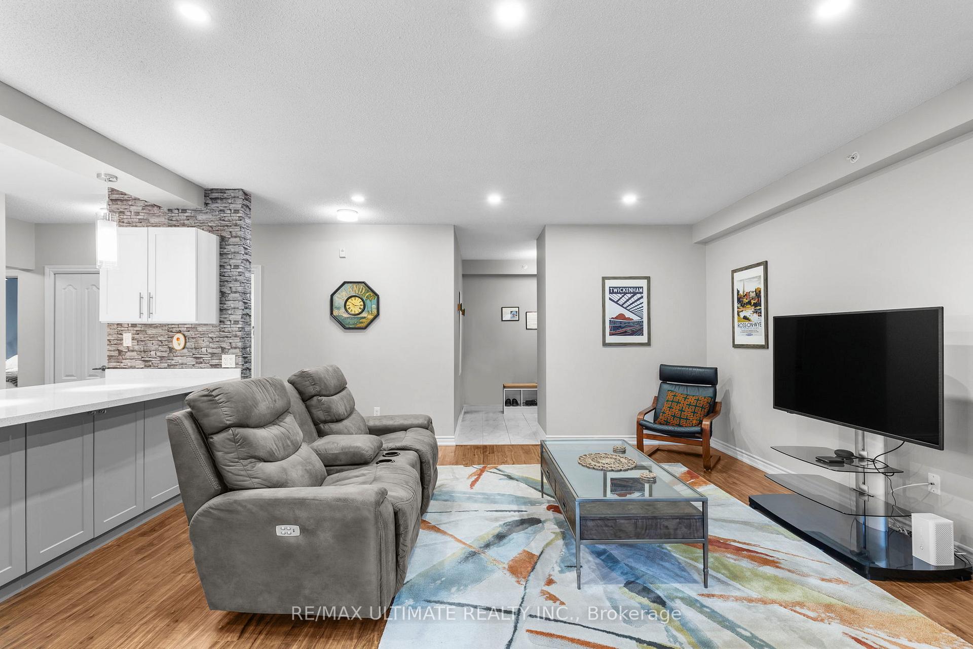 Photo 29 of Unit 212, 41 Ferndale Drive S, Barrie, Ardagh — HOMEH