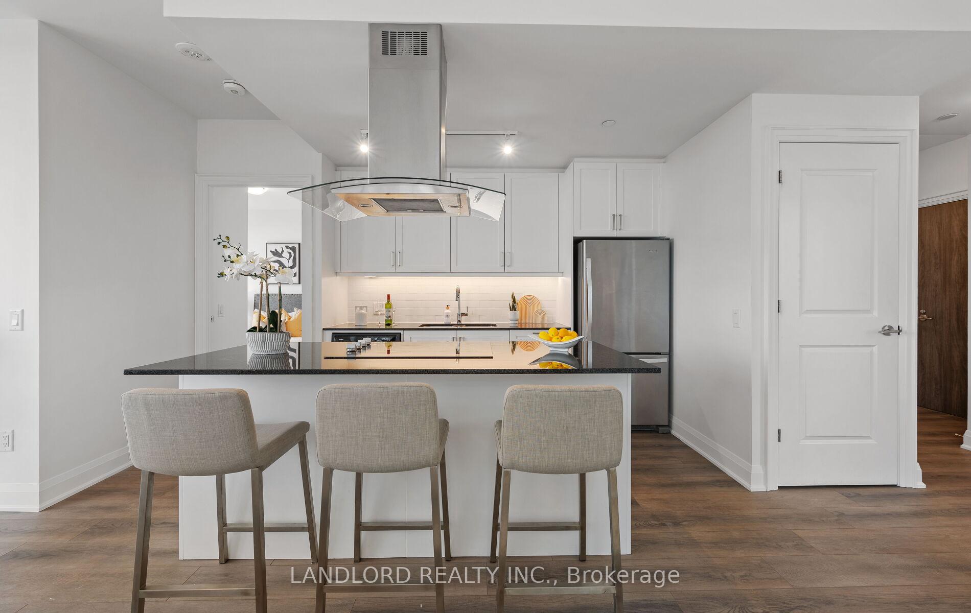 Photo 7 of Unit 709, 20 Gatineau Drive, Vaughan, Beverley Glen — HOMEH