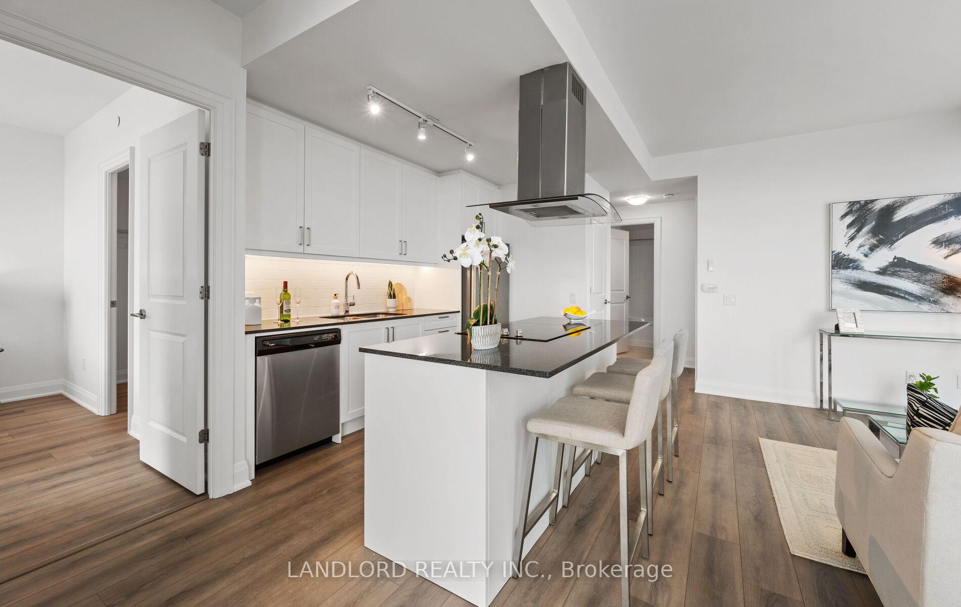 Photo 10 of Unit 709, 20 Gatineau Drive, Vaughan, Beverley Glen — HOMEH