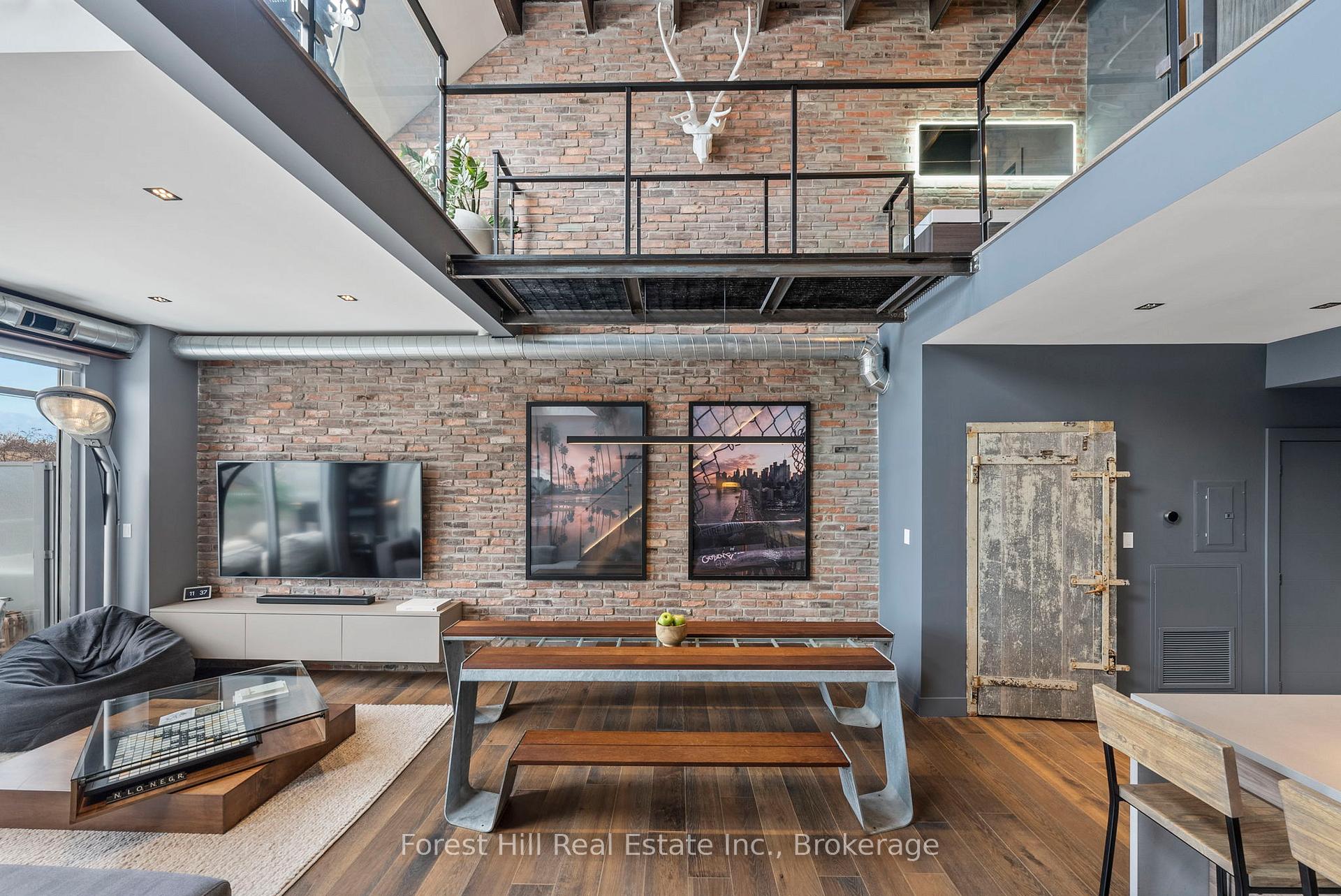 Photo 9 of Unit 306, 1842 Queen Street E, Toronto, The Beaches — HOMEH