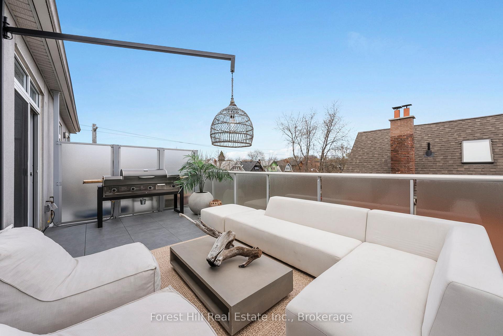Photo 15 of Unit 306, 1842 Queen Street E, Toronto, The Beaches — HOMEH