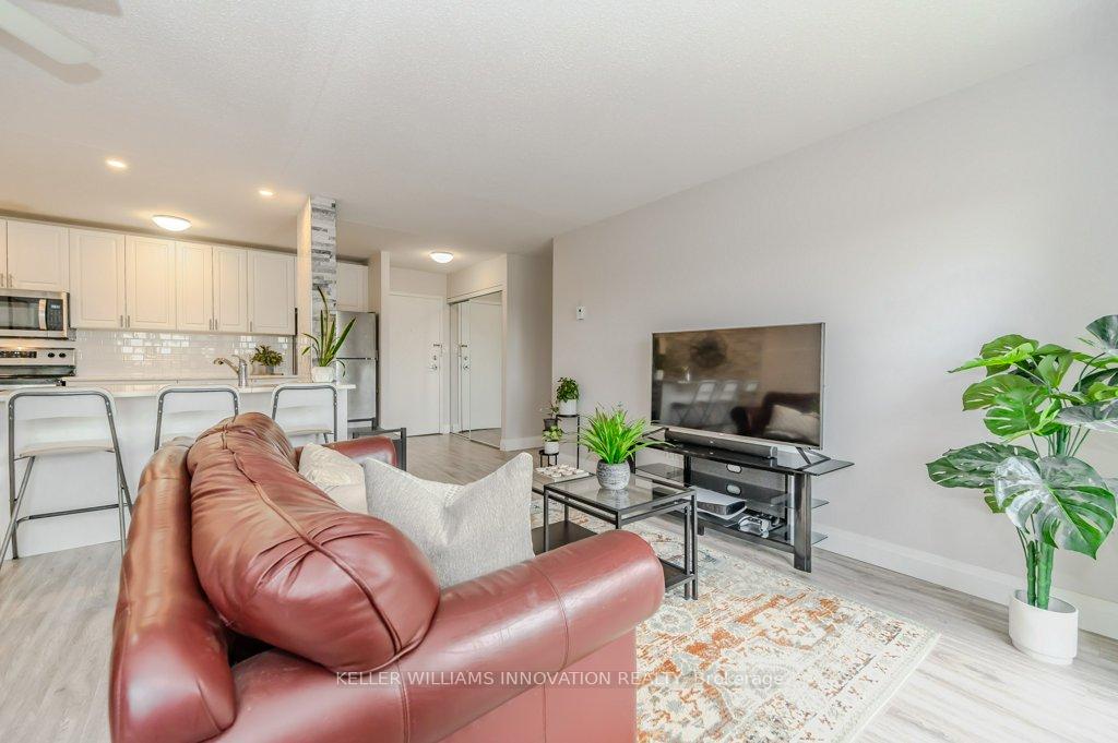 Photo 8 of Unit 305, 276 Eiwo Court, Waterloo — HOMEH