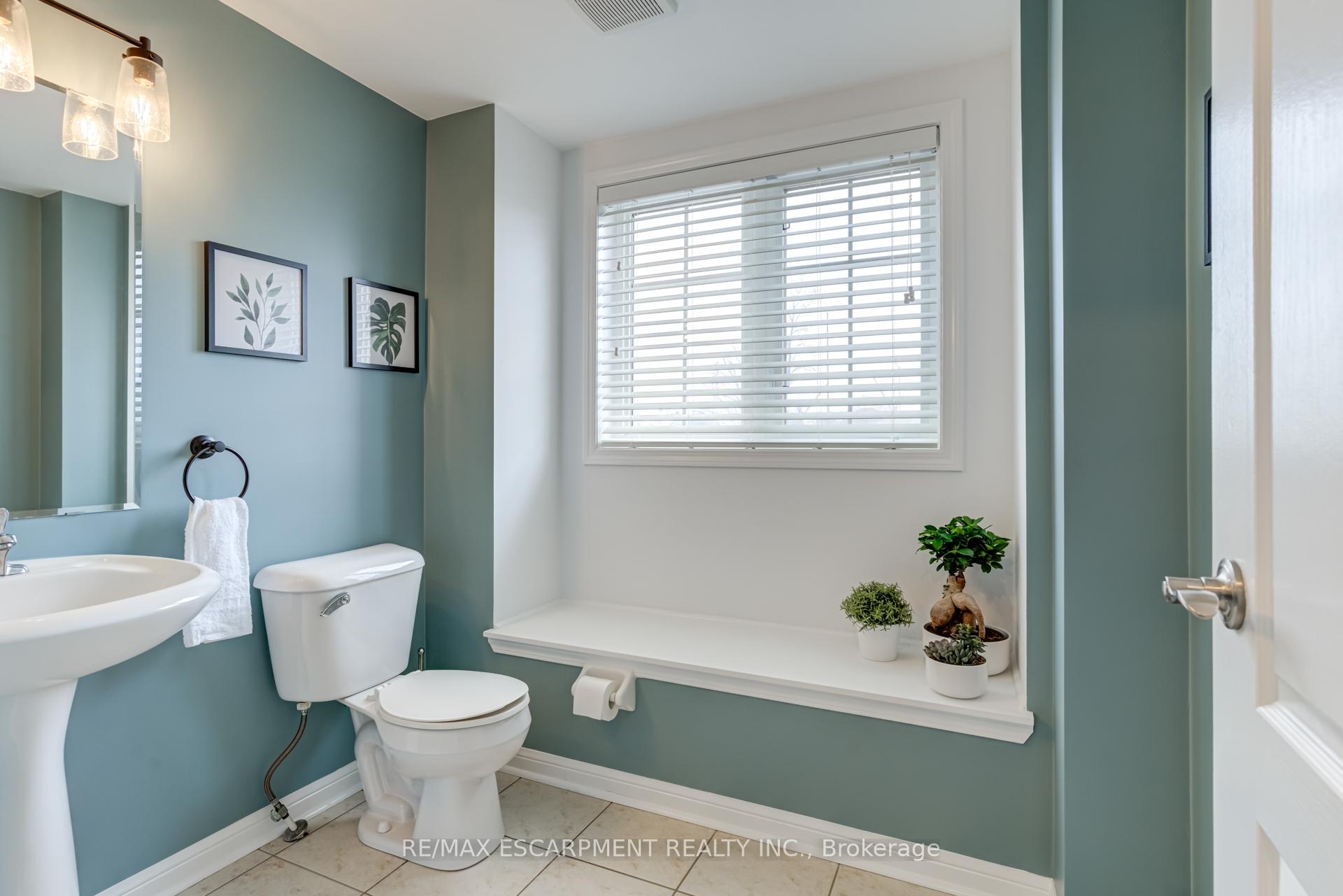 Photo 23 of Unit 67, 470 Beach Boulevard, Hamilton, Hamilton Beach — HOMEH