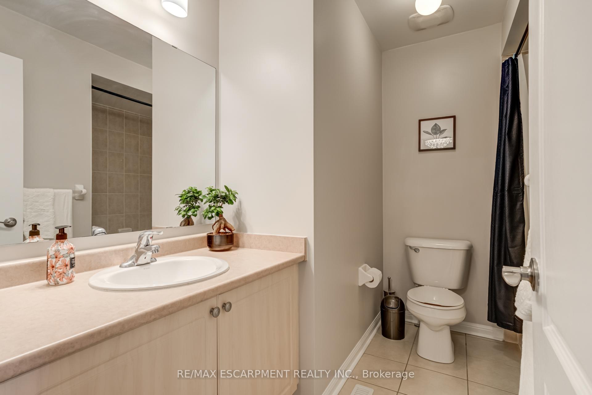 Photo 42 of Unit 67, 470 Beach Boulevard, Hamilton, Hamilton Beach — HOMEH