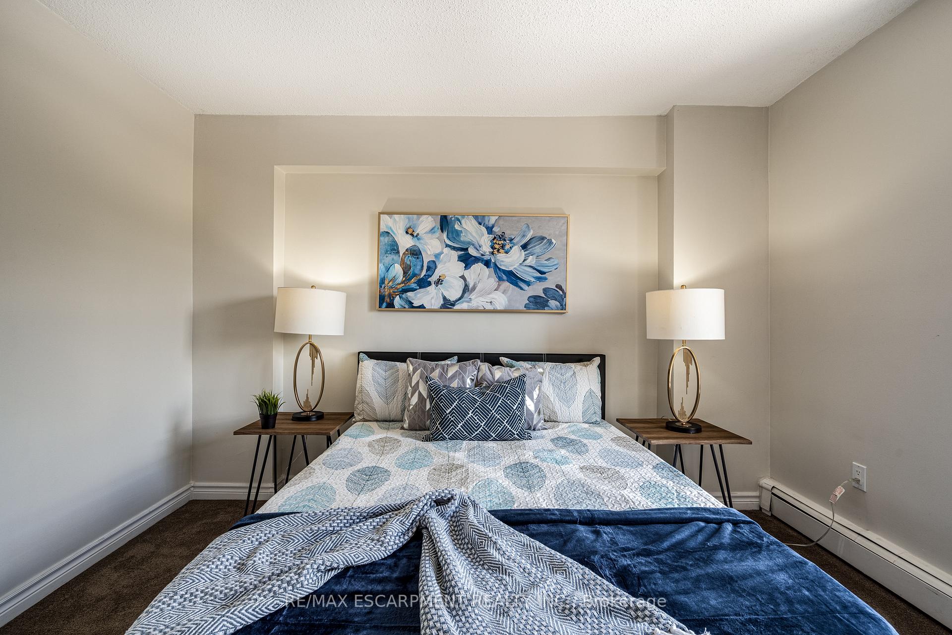 Photo 17 of Unit 209, 10 John Street, Hamilton, Dundas — HOMEH