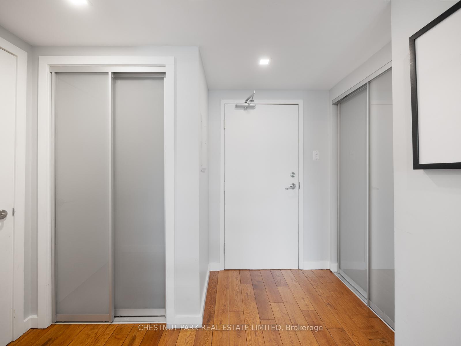 Photo 4 of Unit 301, 1852 Queen Street E, Toronto, The Beaches — HOMEH