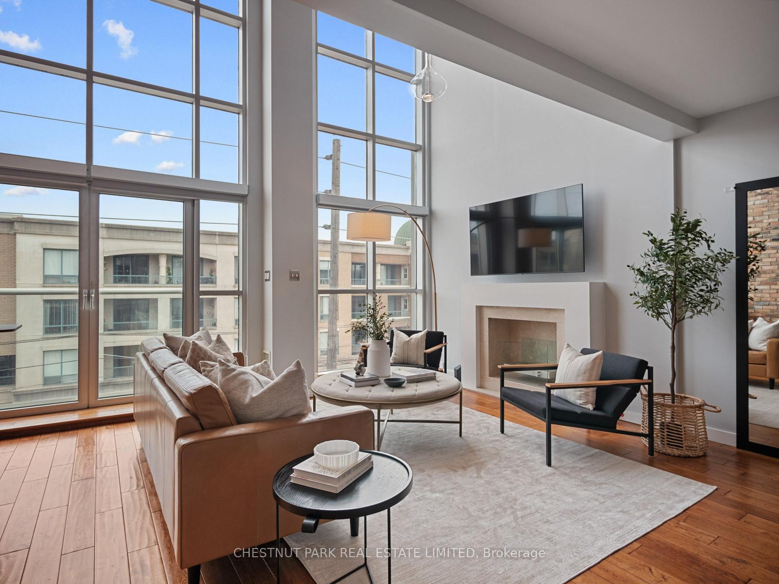 Photo 13 of Unit 301, 1852 Queen Street E, Toronto, The Beaches — HOMEH