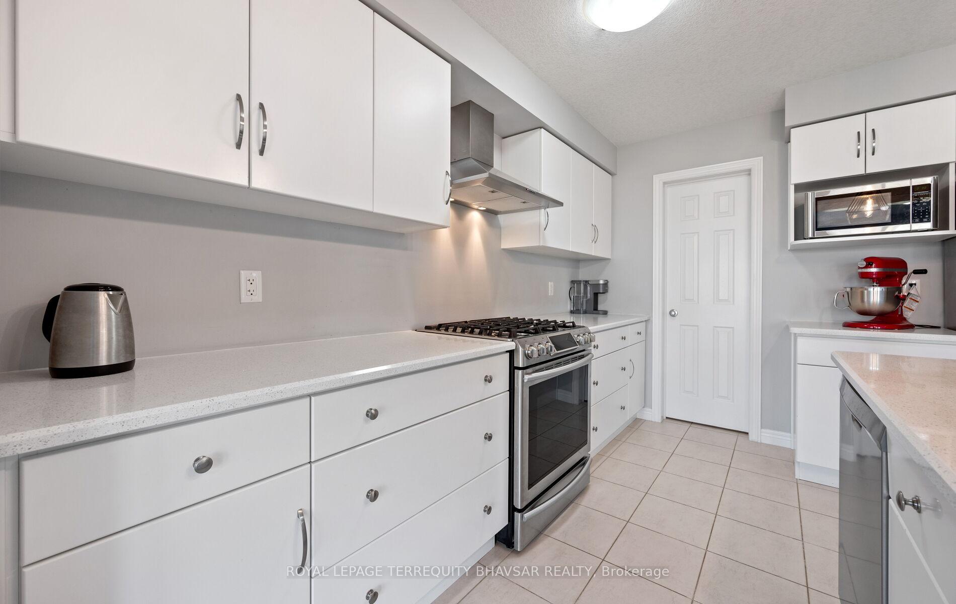 Photo 19 of 116 John Brabson Crescent, Guelph, Kortright East — HOMEH