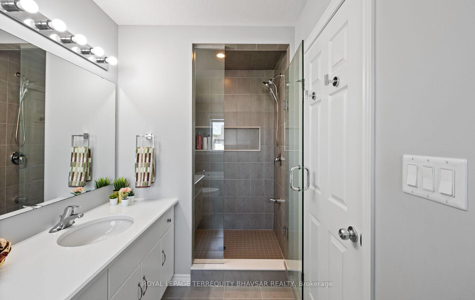 Photo 31 of 116 John Brabson Crescent, Guelph, Kortright East — HOMEH
