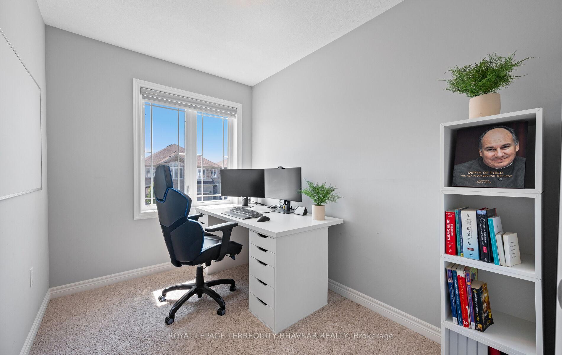 Photo 37 of 116 John Brabson Crescent, Guelph, Kortright East — HOMEH